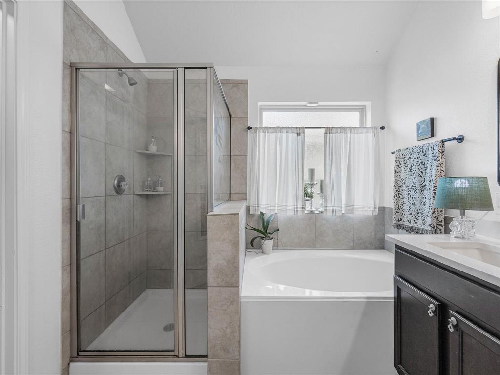 3327 Jane Way