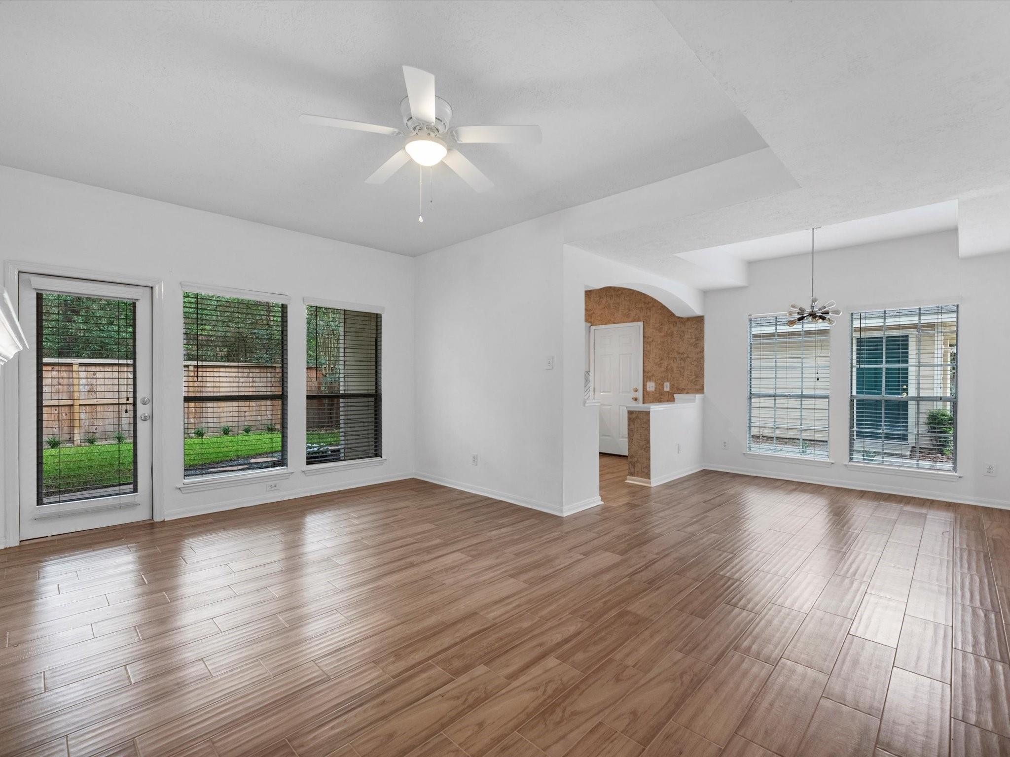 142 N Magnolia Pond Place