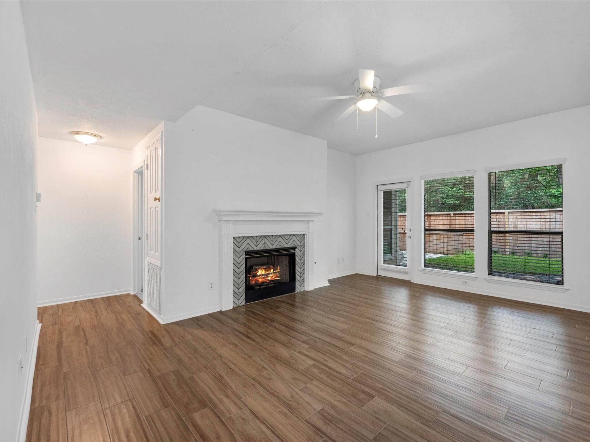 142 N Magnolia Pond Place