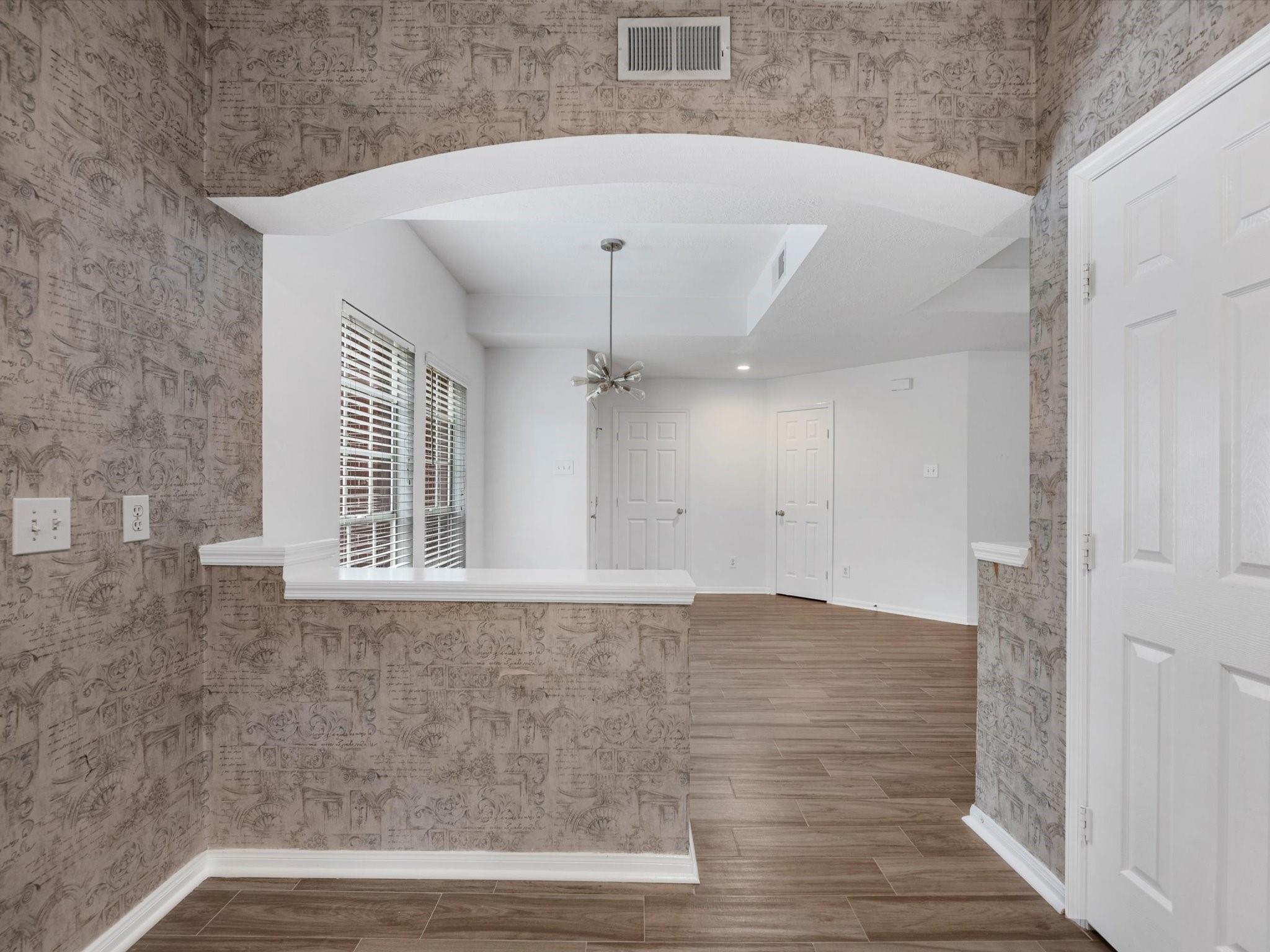 142 N Magnolia Pond Place