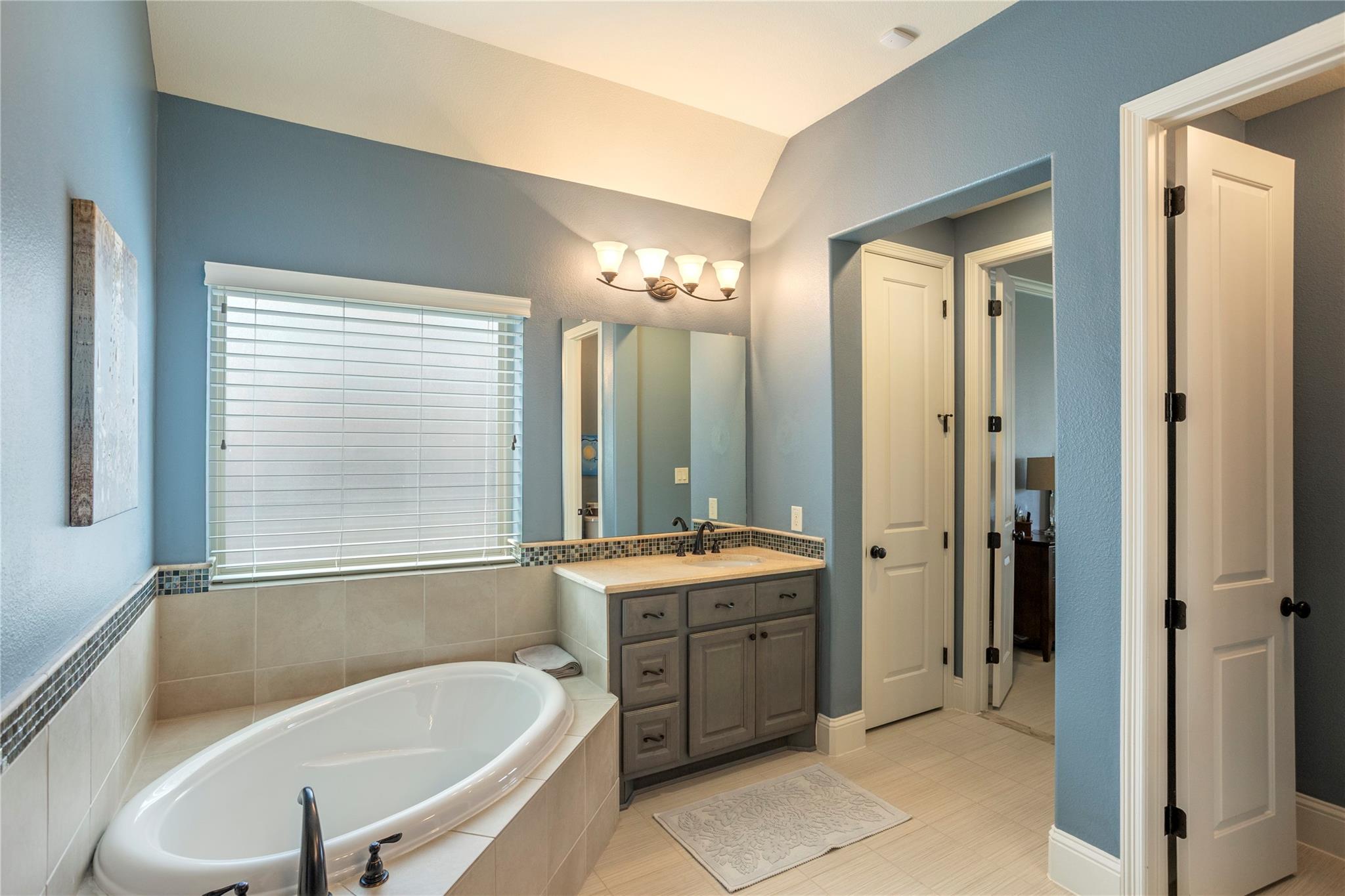 17610 Astrachan Road