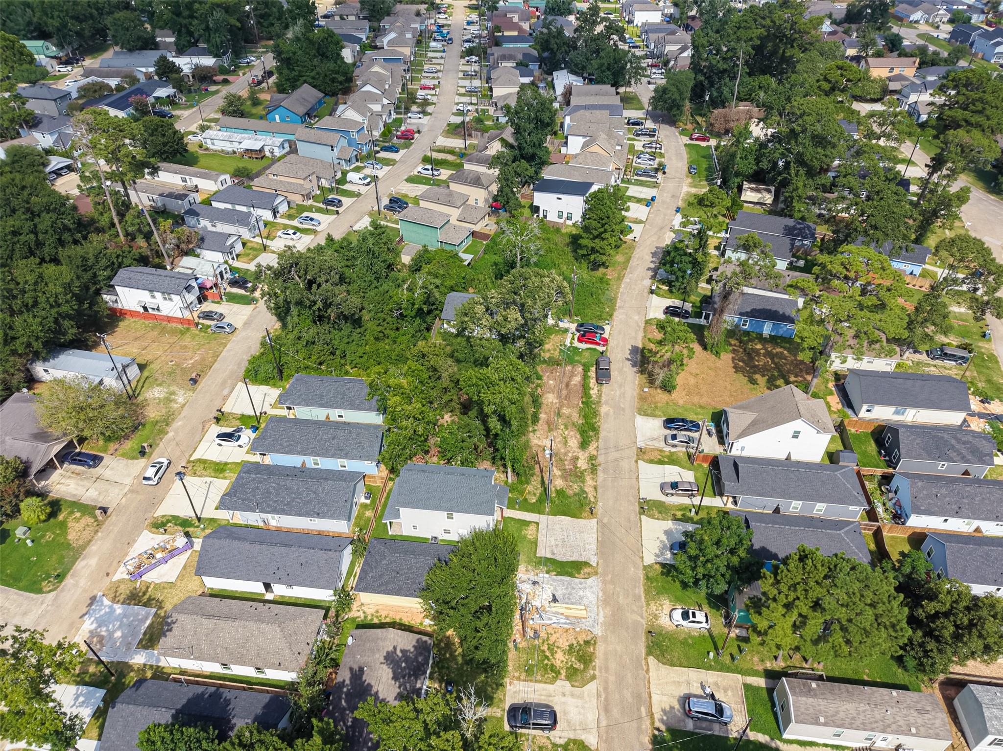 16716 E Ivanhoe
