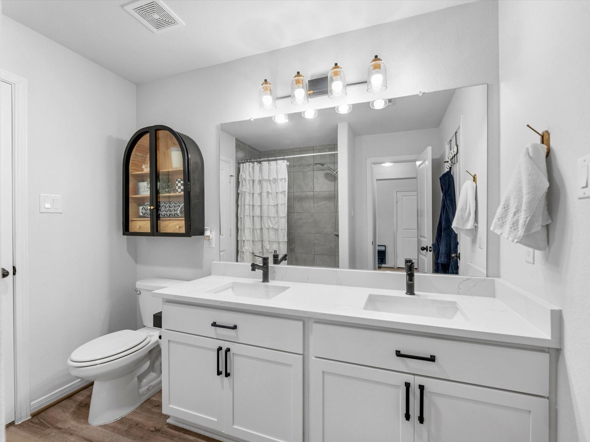15606 Baronial Castle Drive