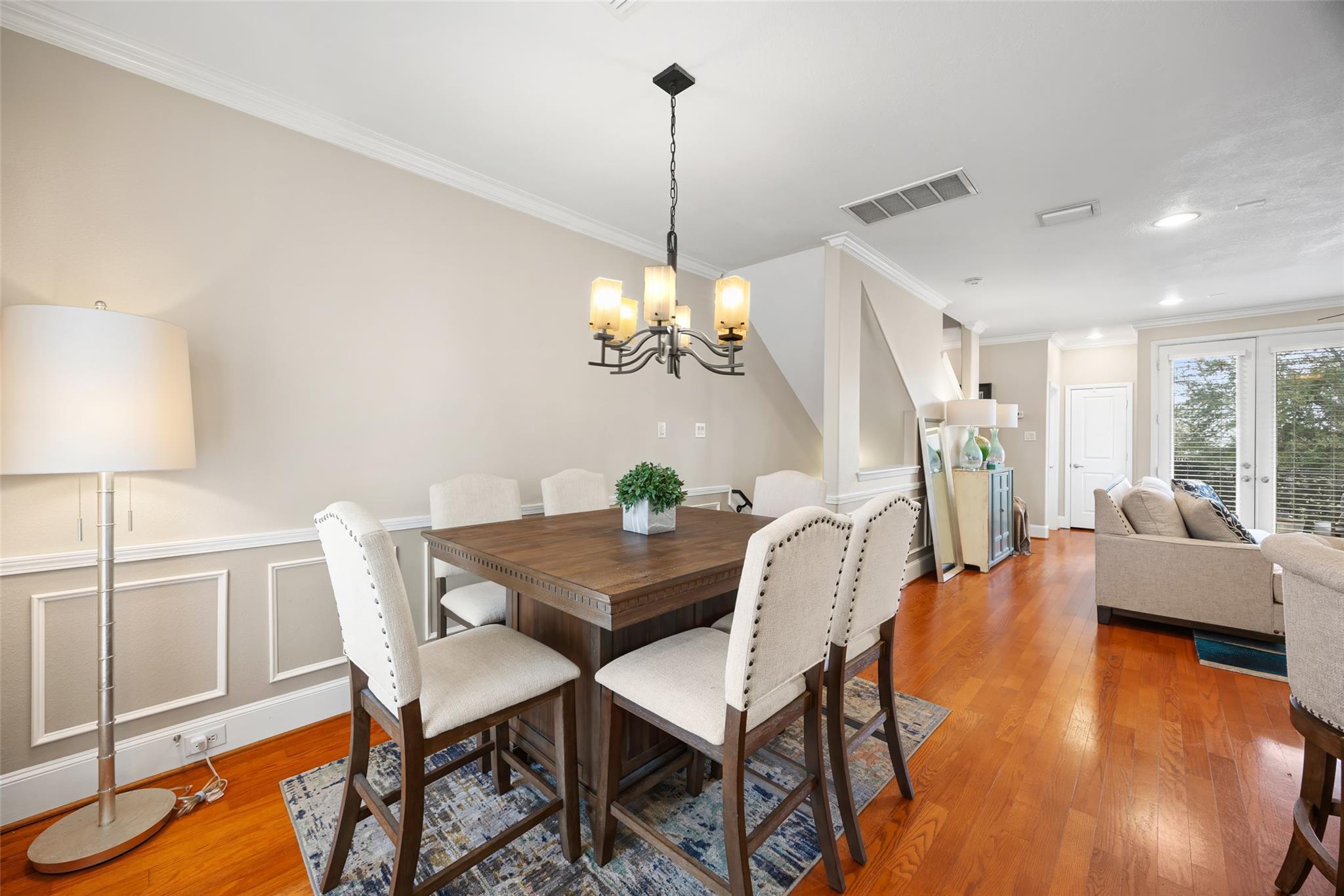 2320 Emancipation Avenue