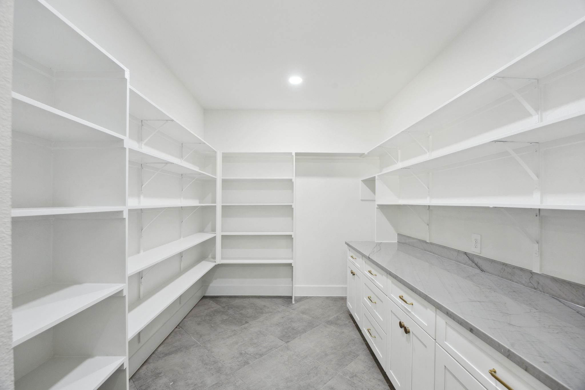 1253 Road 66112