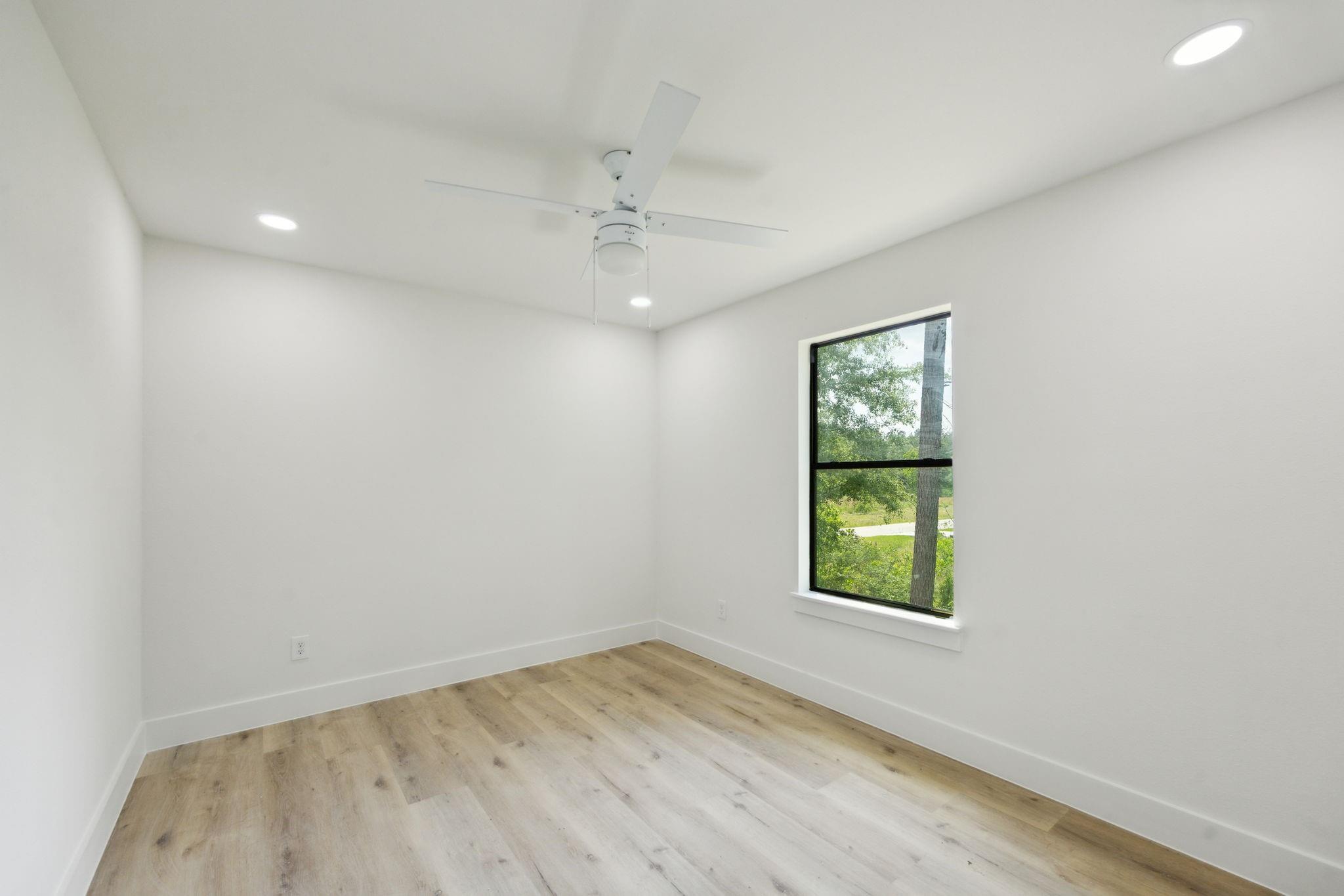 1253 Road 66112