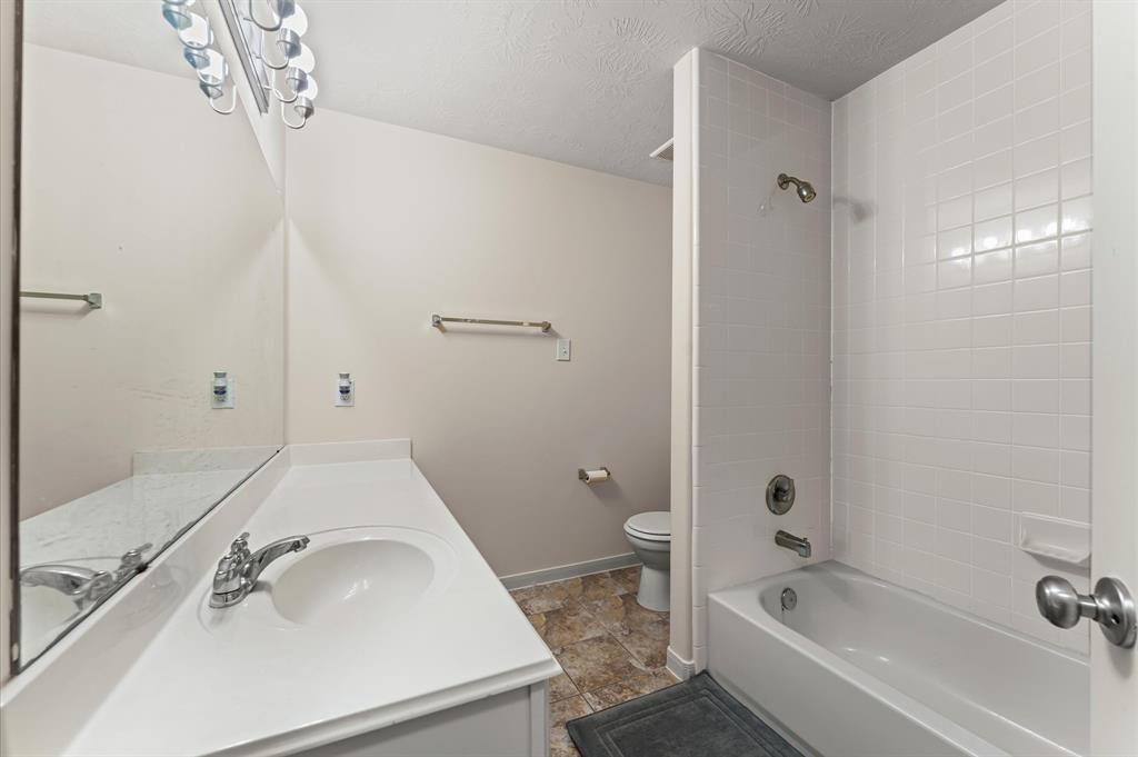 13031 Iris Garden Lane