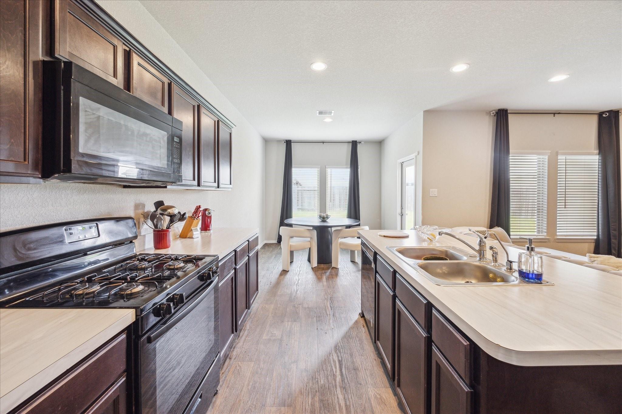 21338 Montclair Valley Way