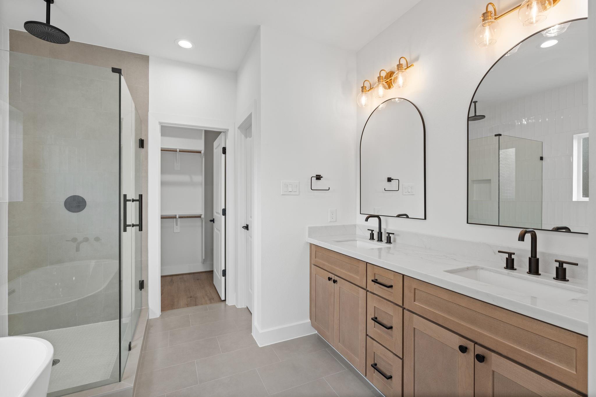 826 Curtin Street # G