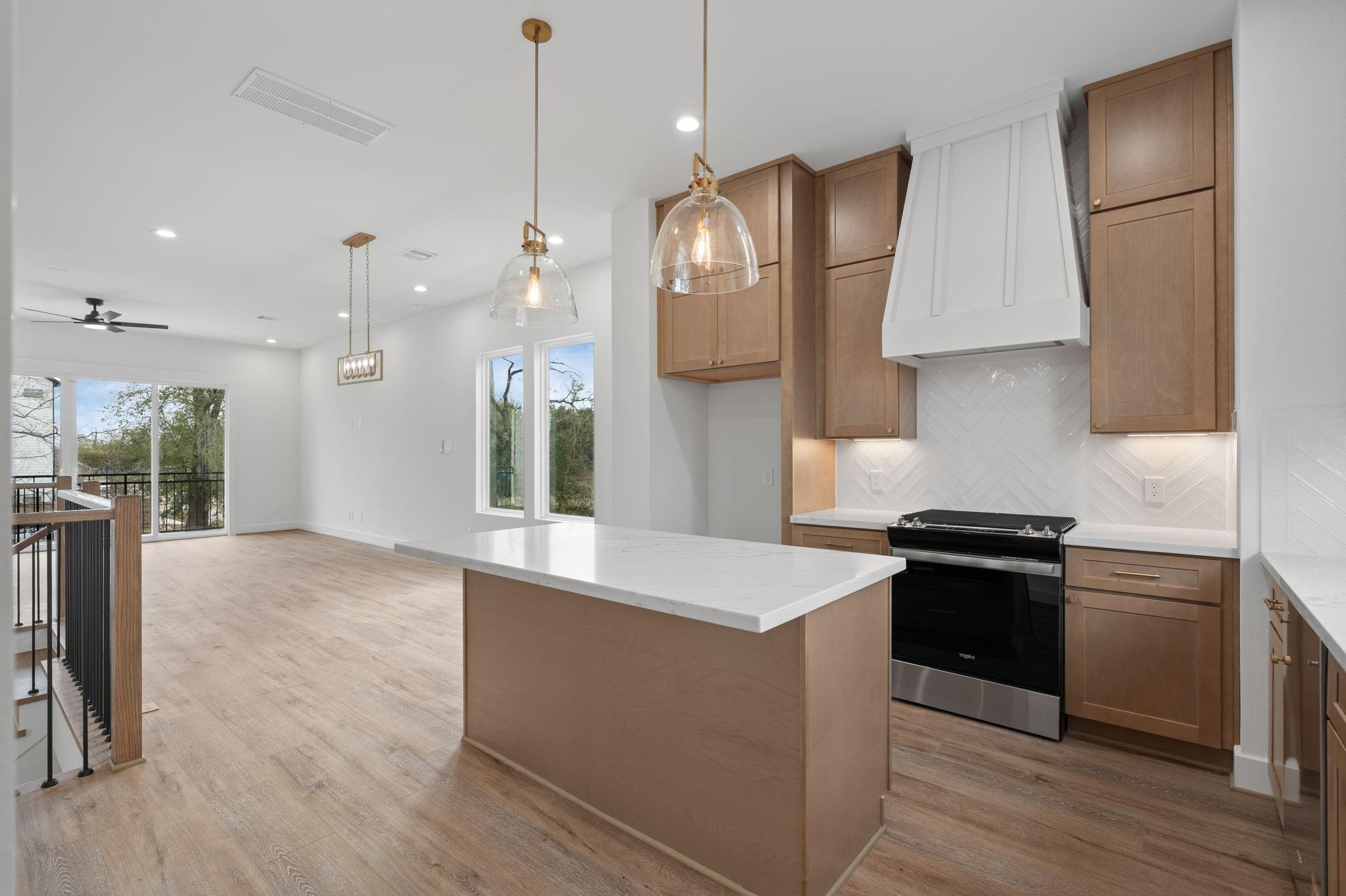 826 Curtin Street # G