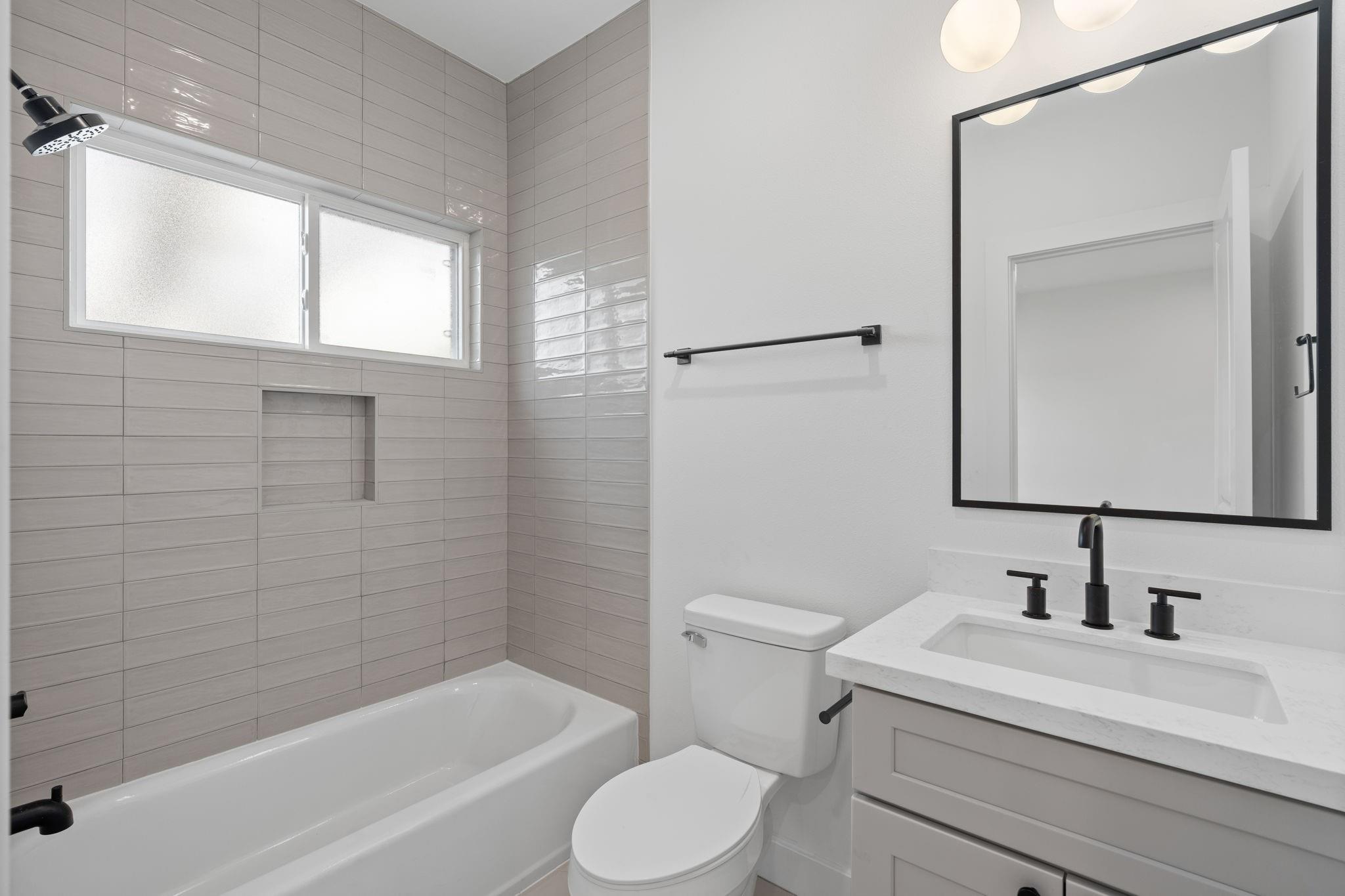 826 Curtin Street # G