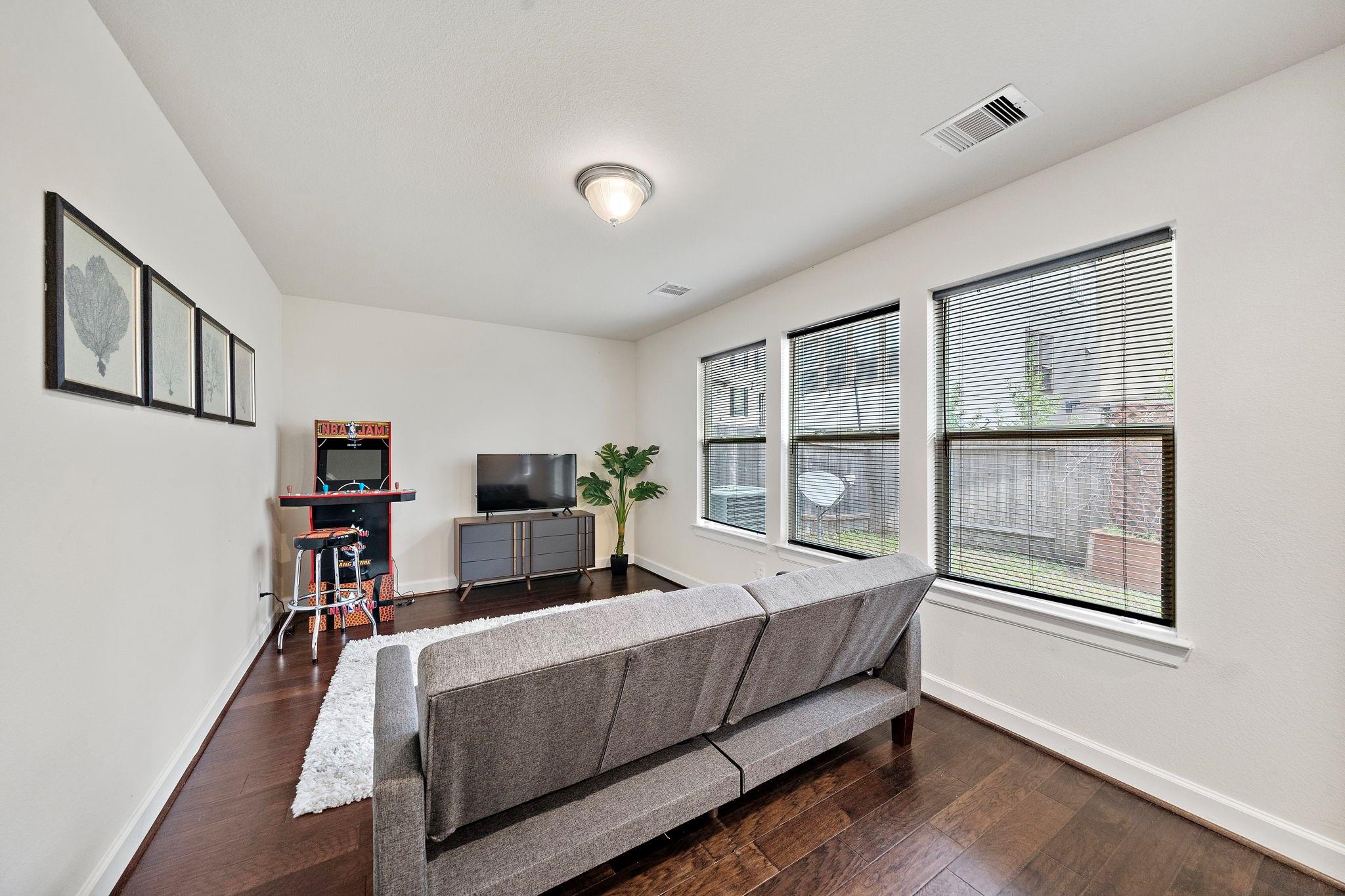 1510 Brayson Oaks Place