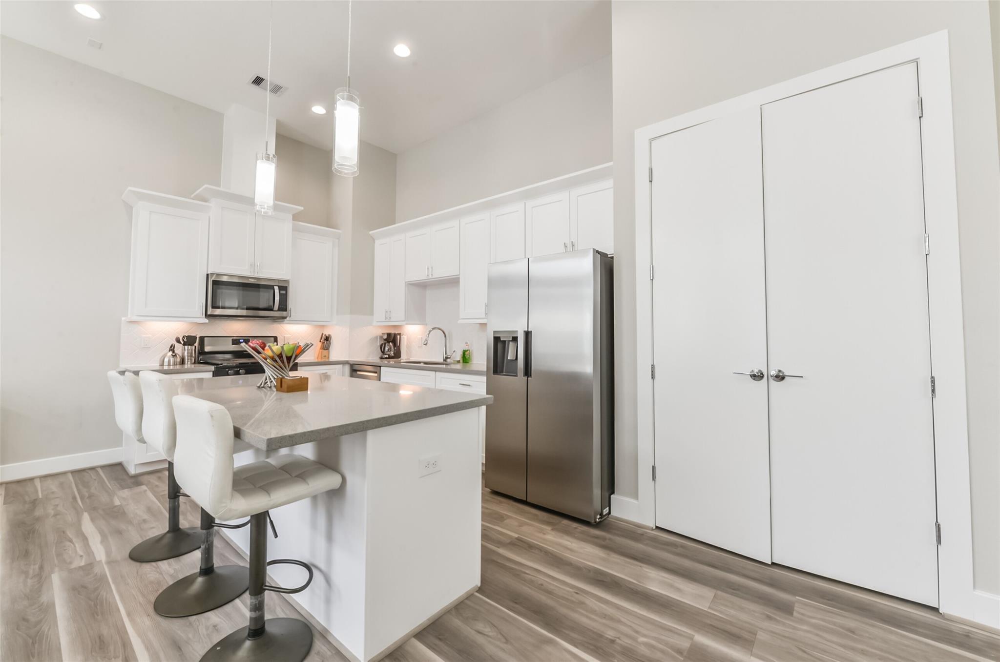 5902 Gardendale Drive # B