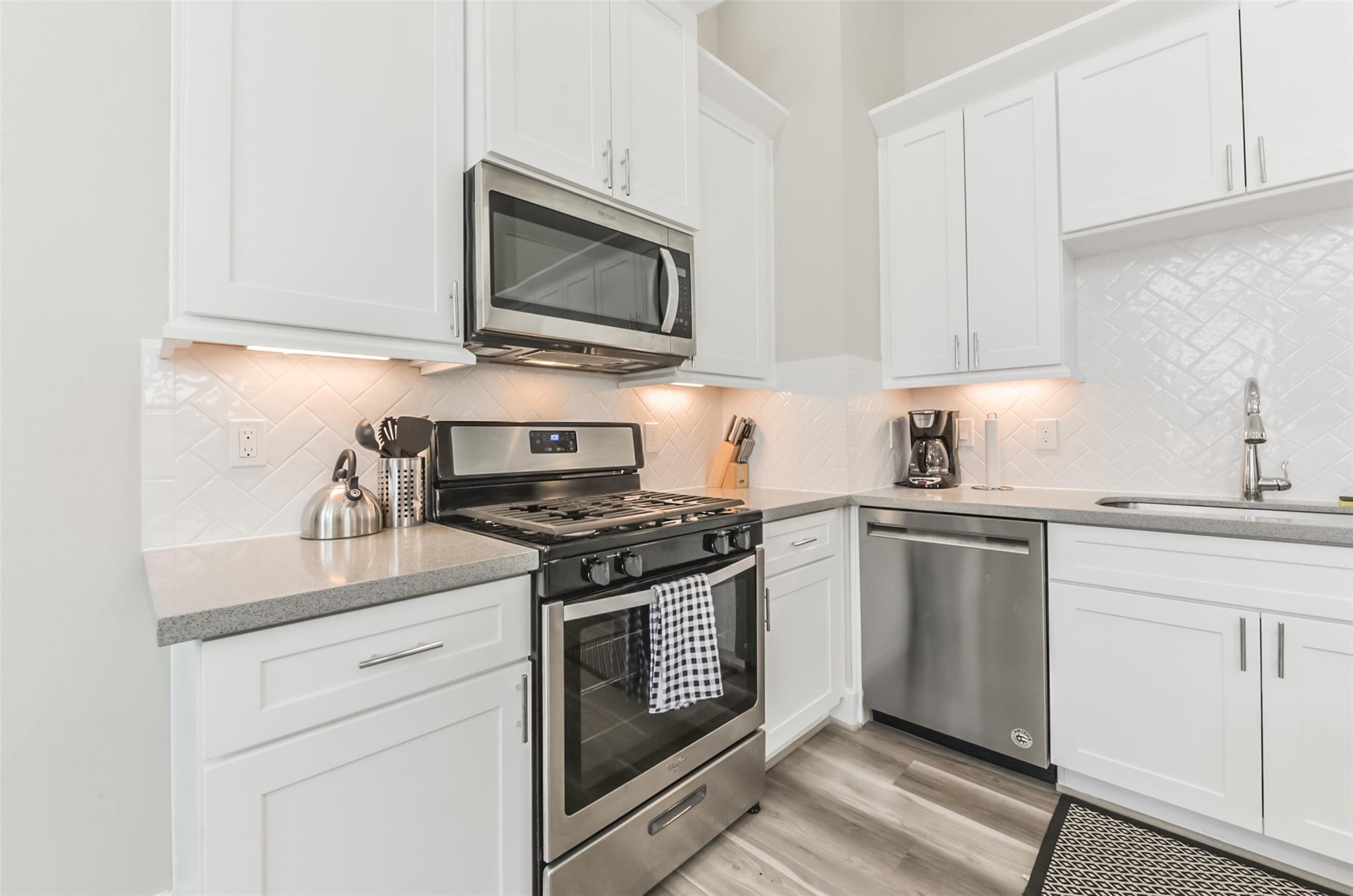 5902 Gardendale Drive # B