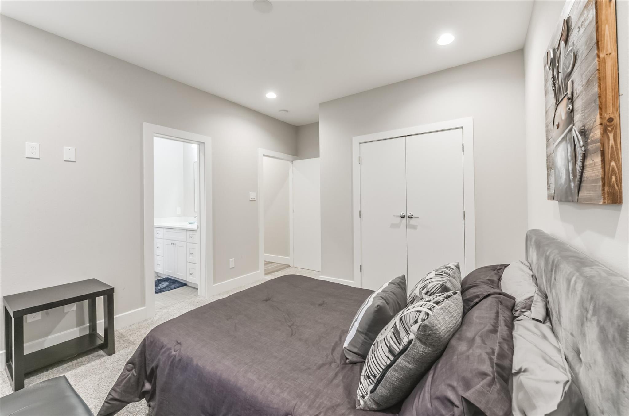 5902 Gardendale Drive # B