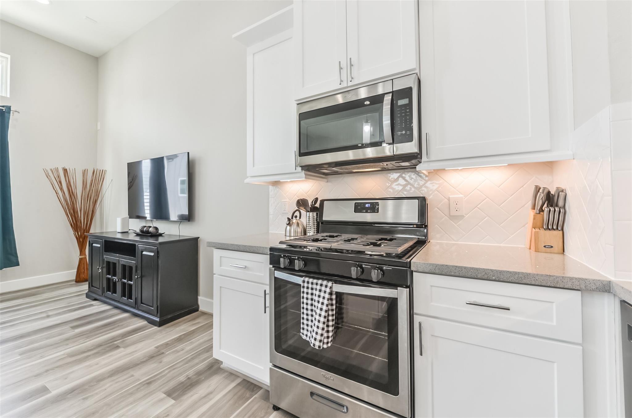 5902 Gardendale Drive # B