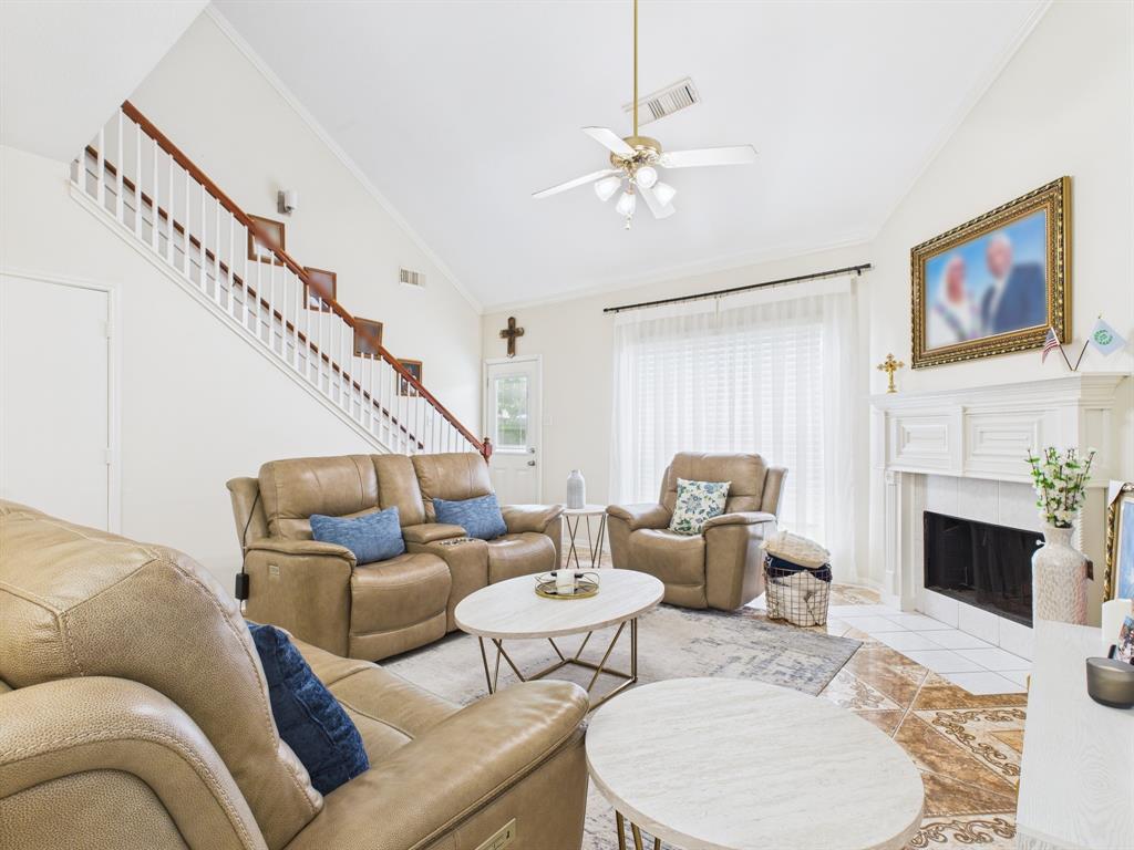 8827 Aspen Meadow Drive
