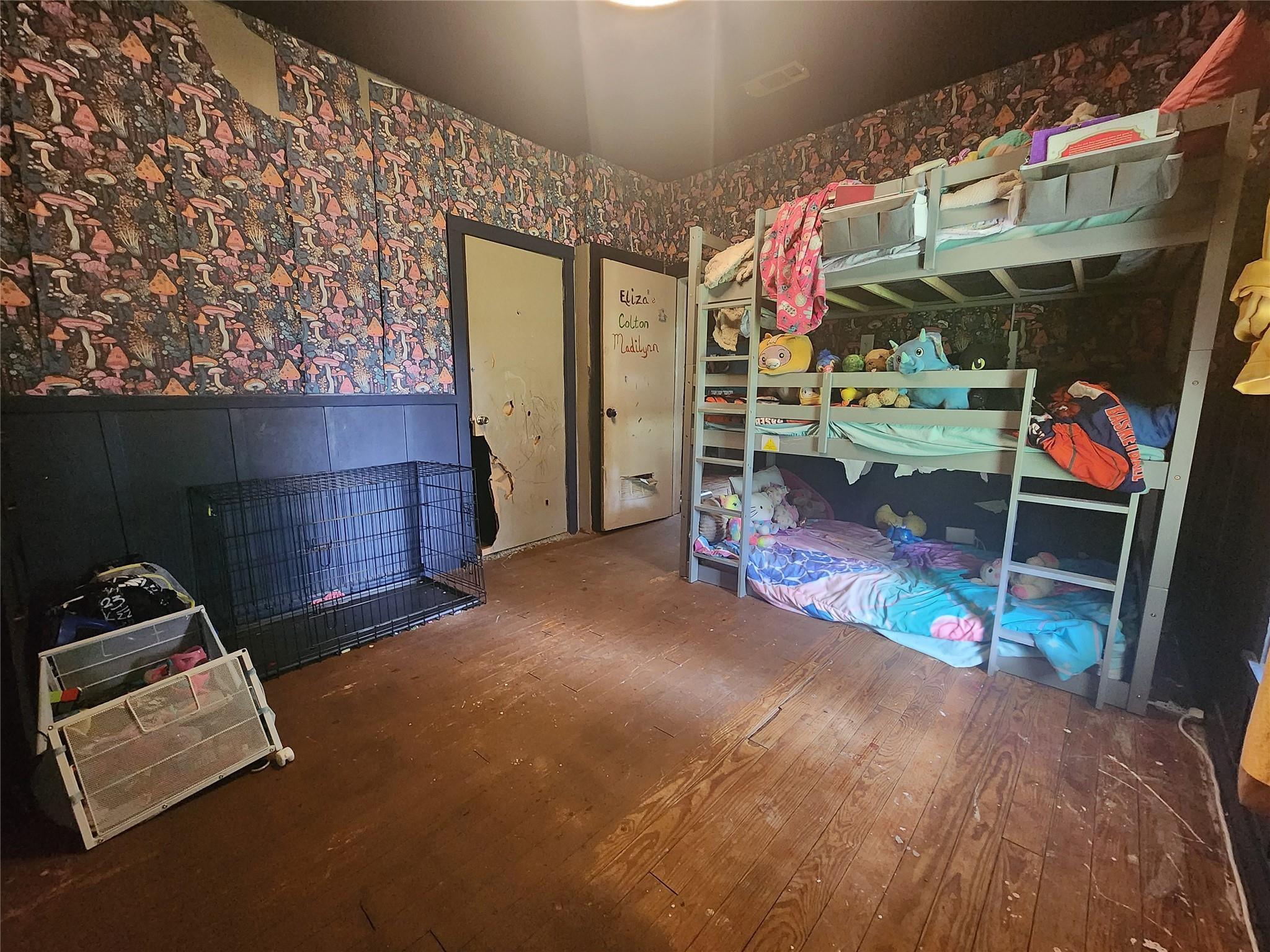 1325 Robinson Road