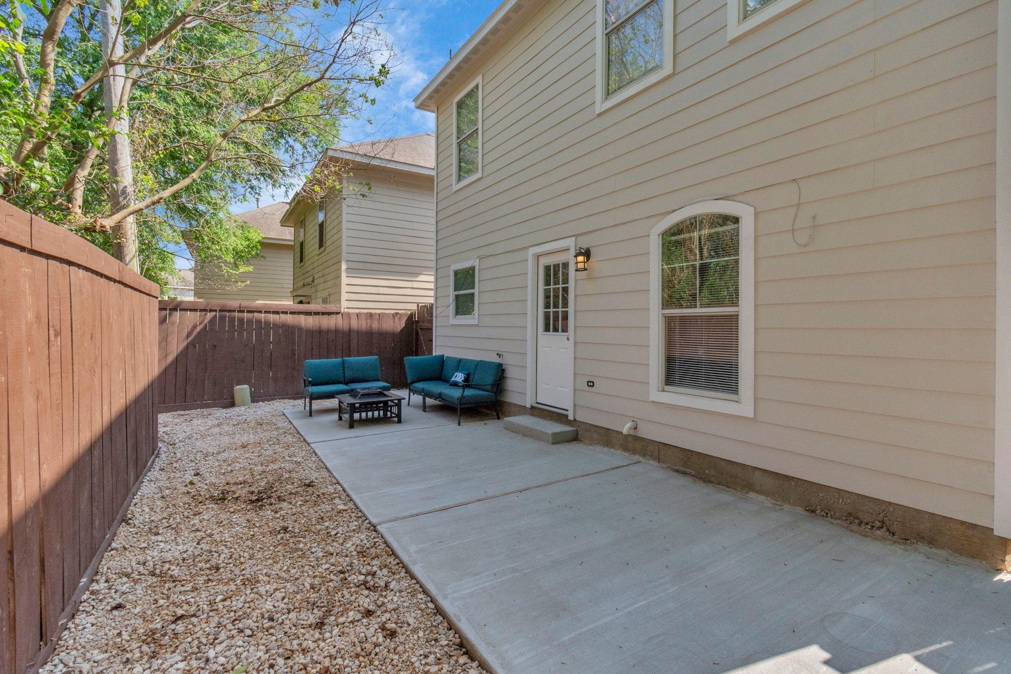 5822 Santa Bernadetta