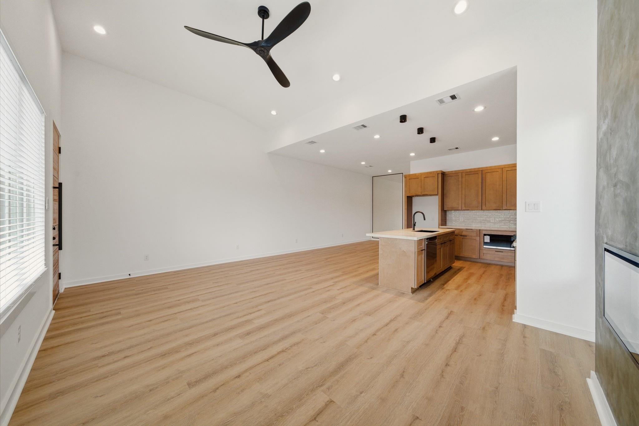 8203 Calhoun Street Unit: A/B