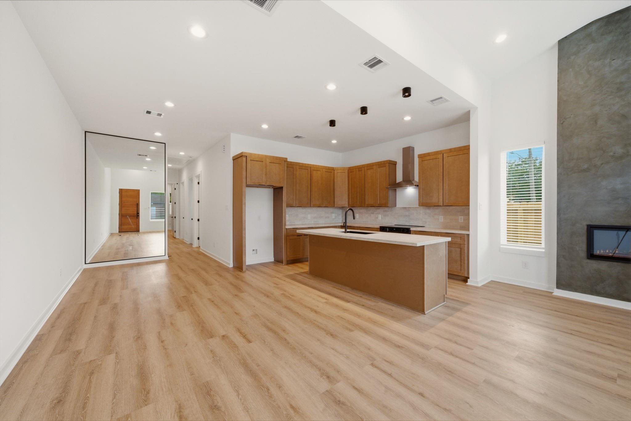 8203 Calhoun Street Unit: A/B