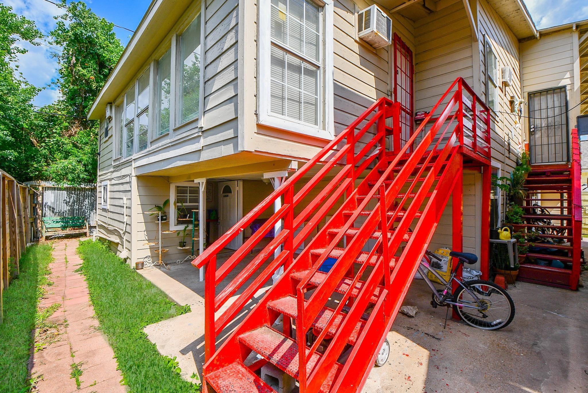 2501 Truxillo Street # 6
