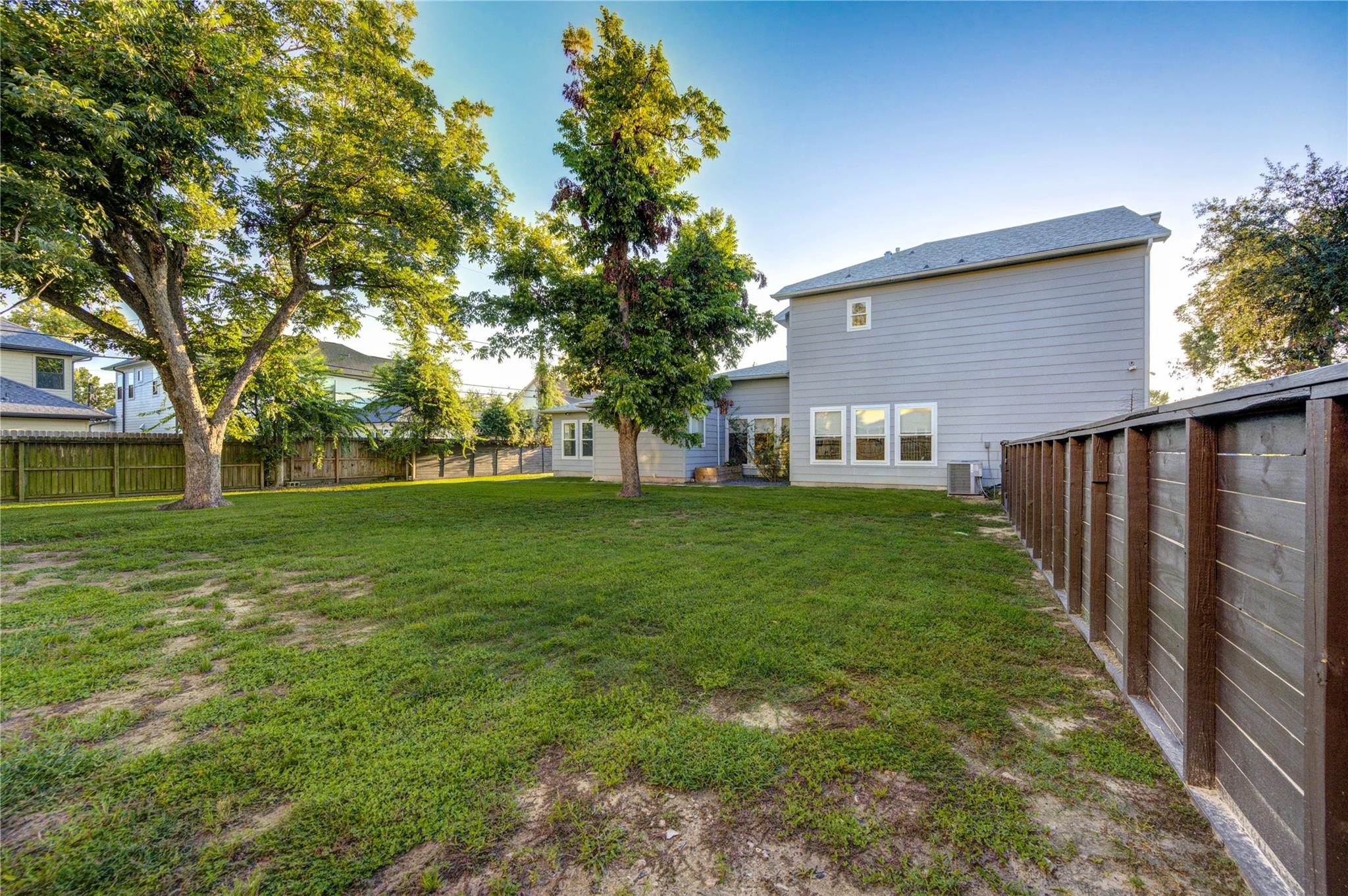 1705 Ebony Lane