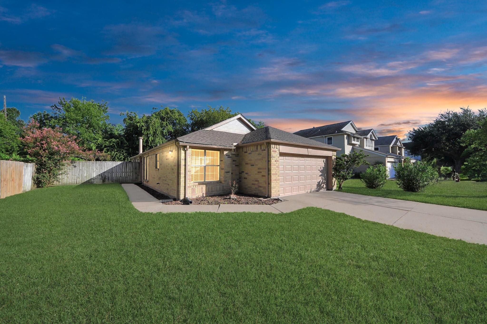 6711 Autumn Flowers Drive