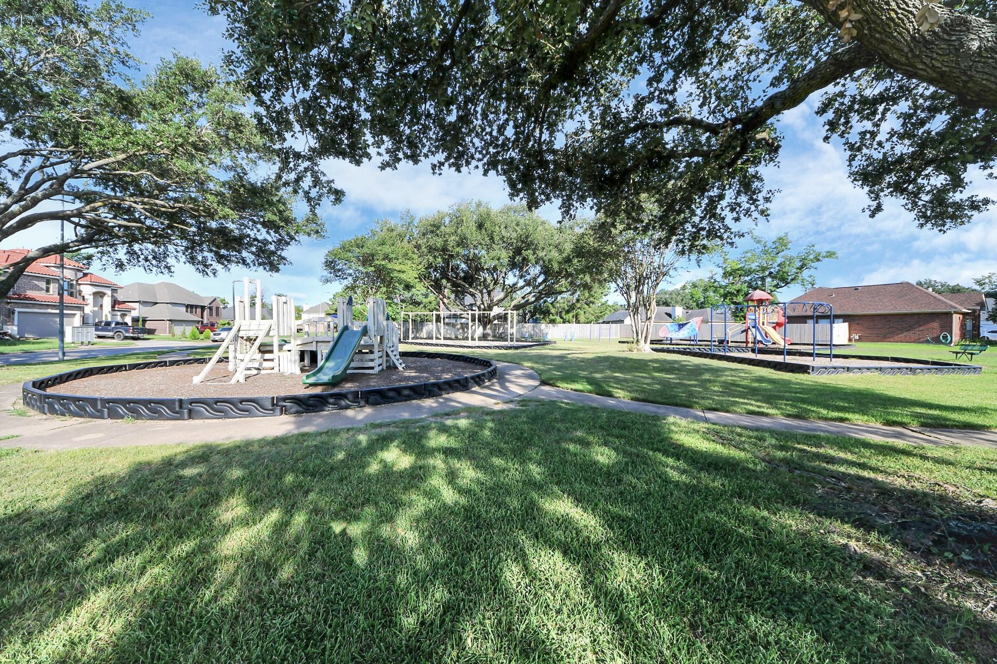 6711 Autumn Flowers Drive