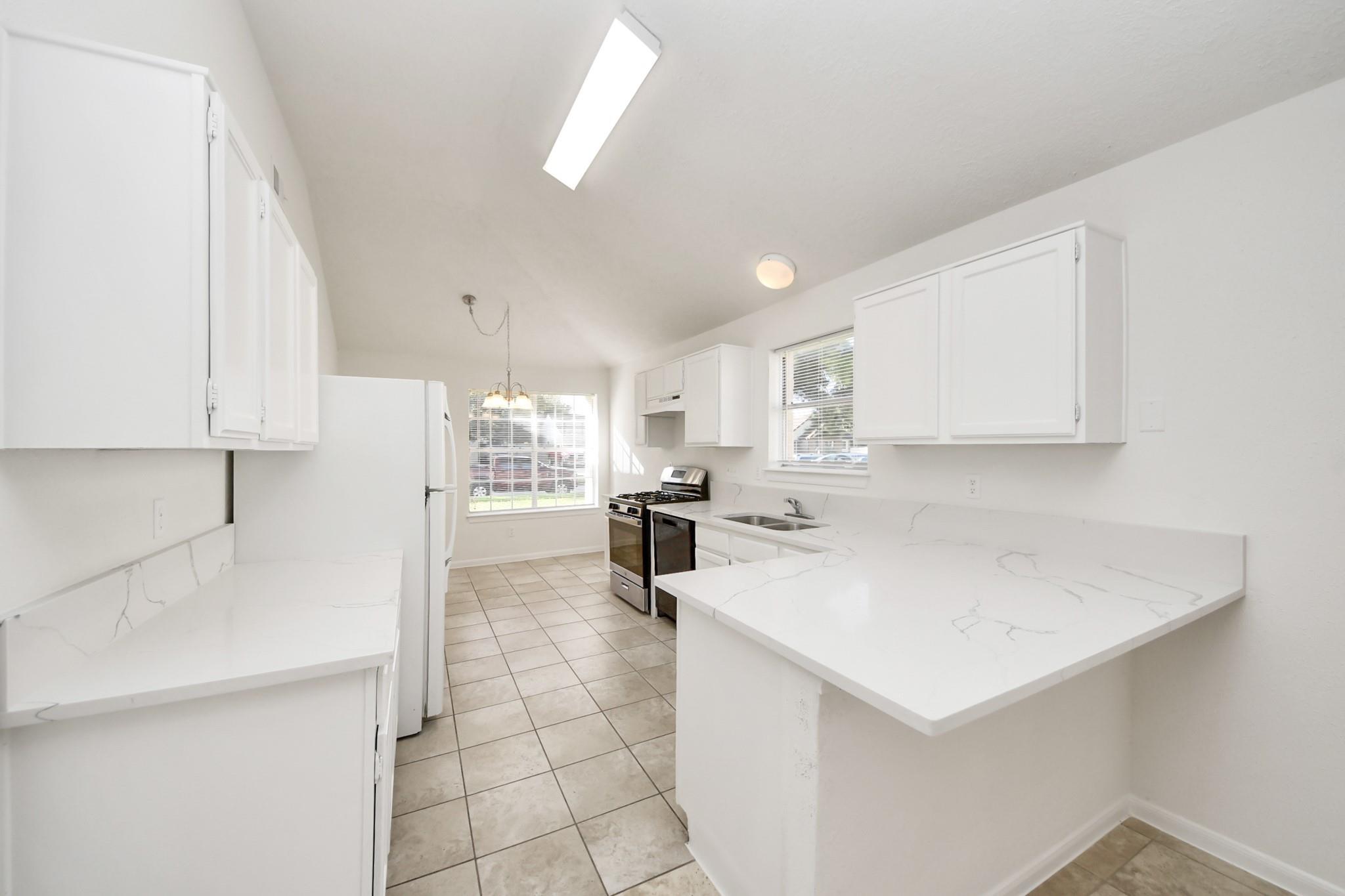 6711 Autumn Flowers Drive