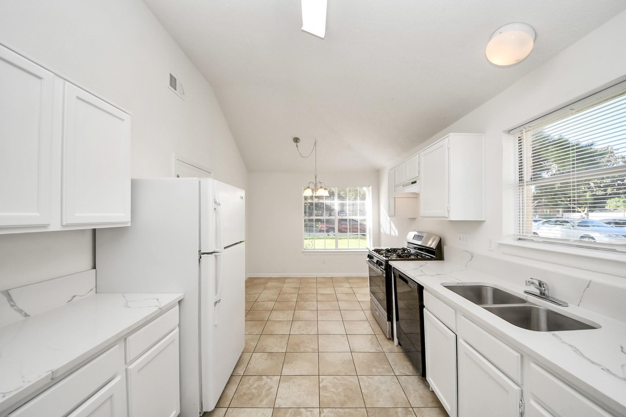 6711 Autumn Flowers Drive