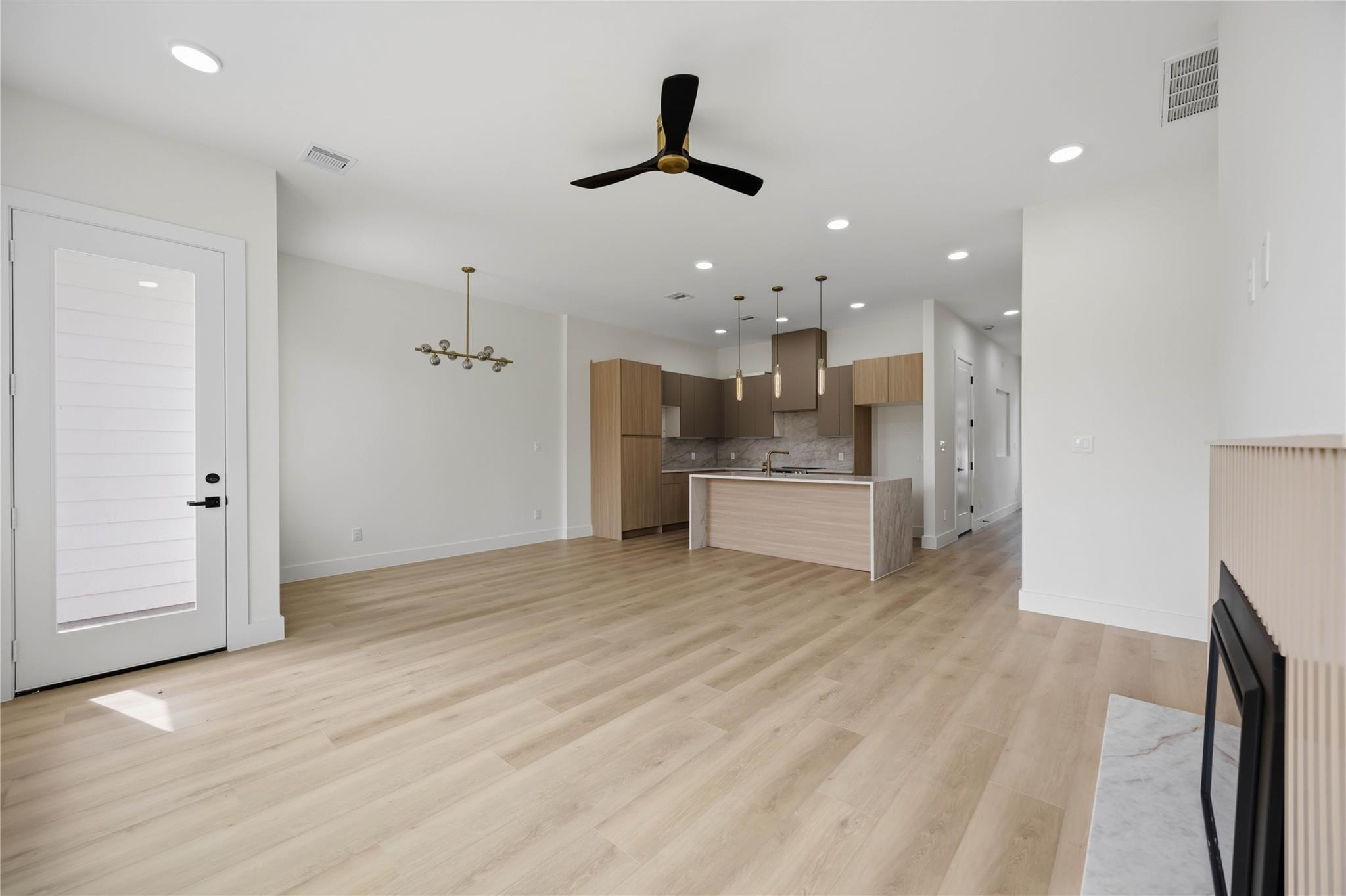 3704 Mount Pleasant Street Unit: A/B