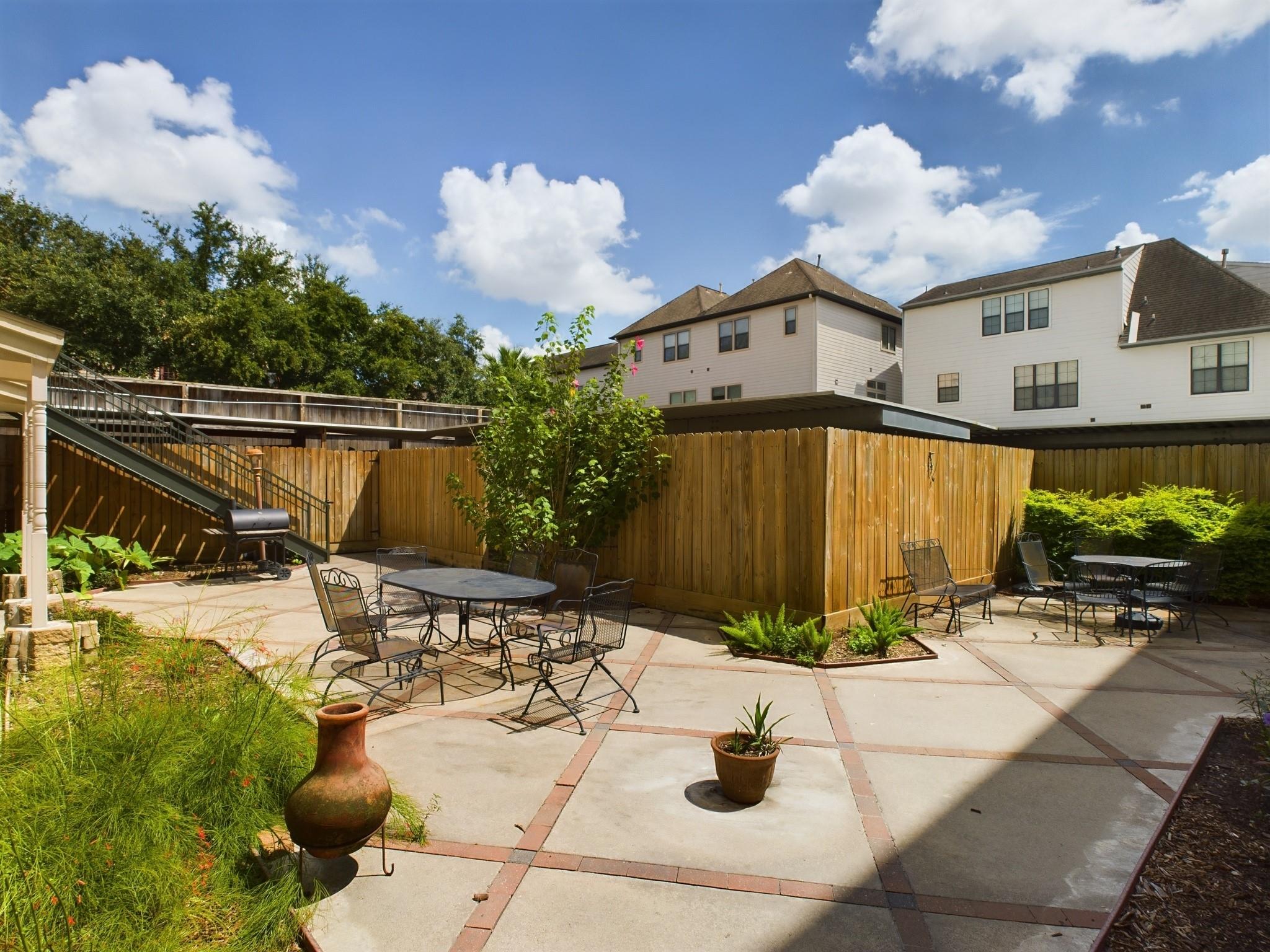 1602 Elgin Street # 3