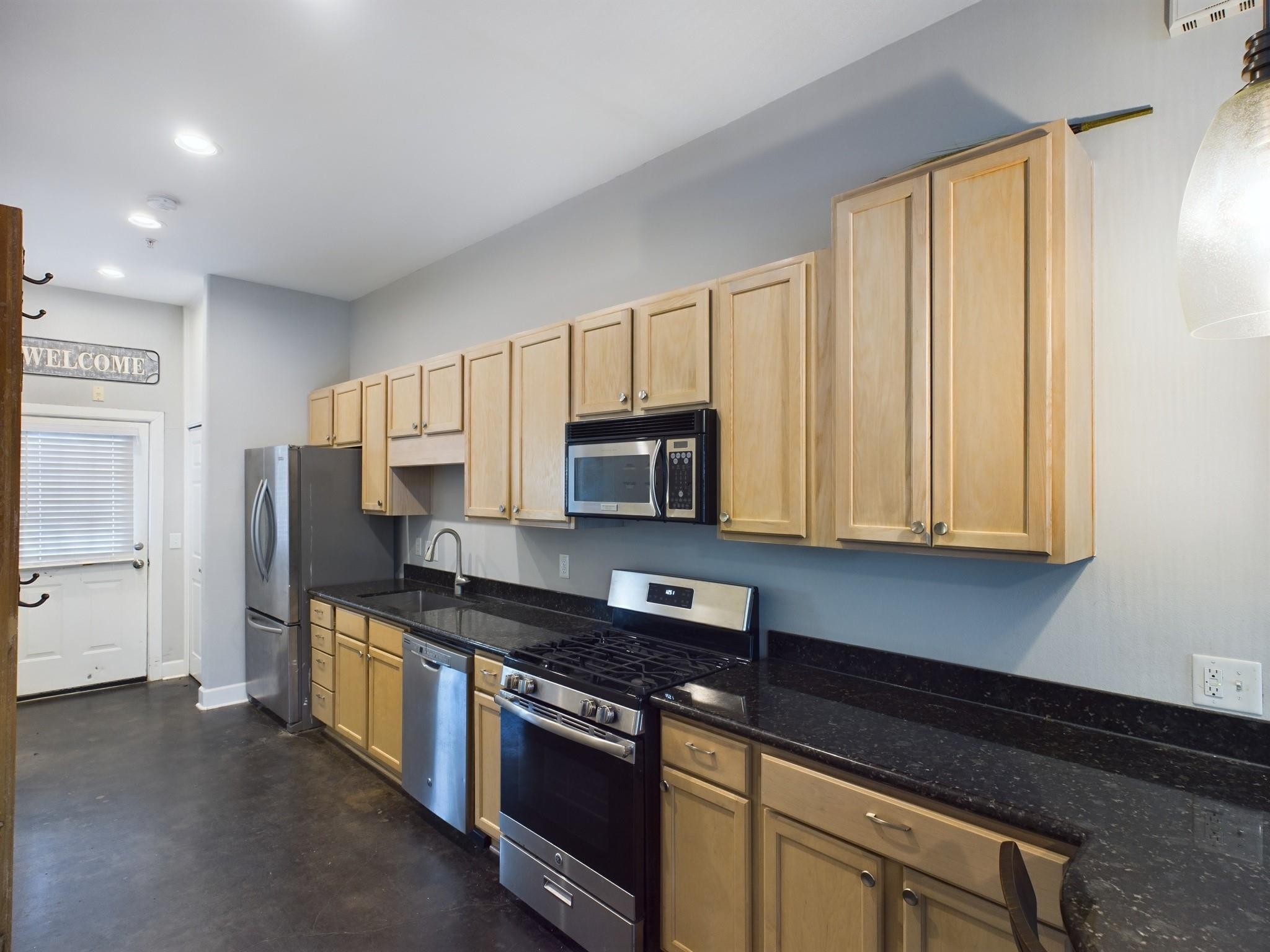 1602 Elgin Street # 3