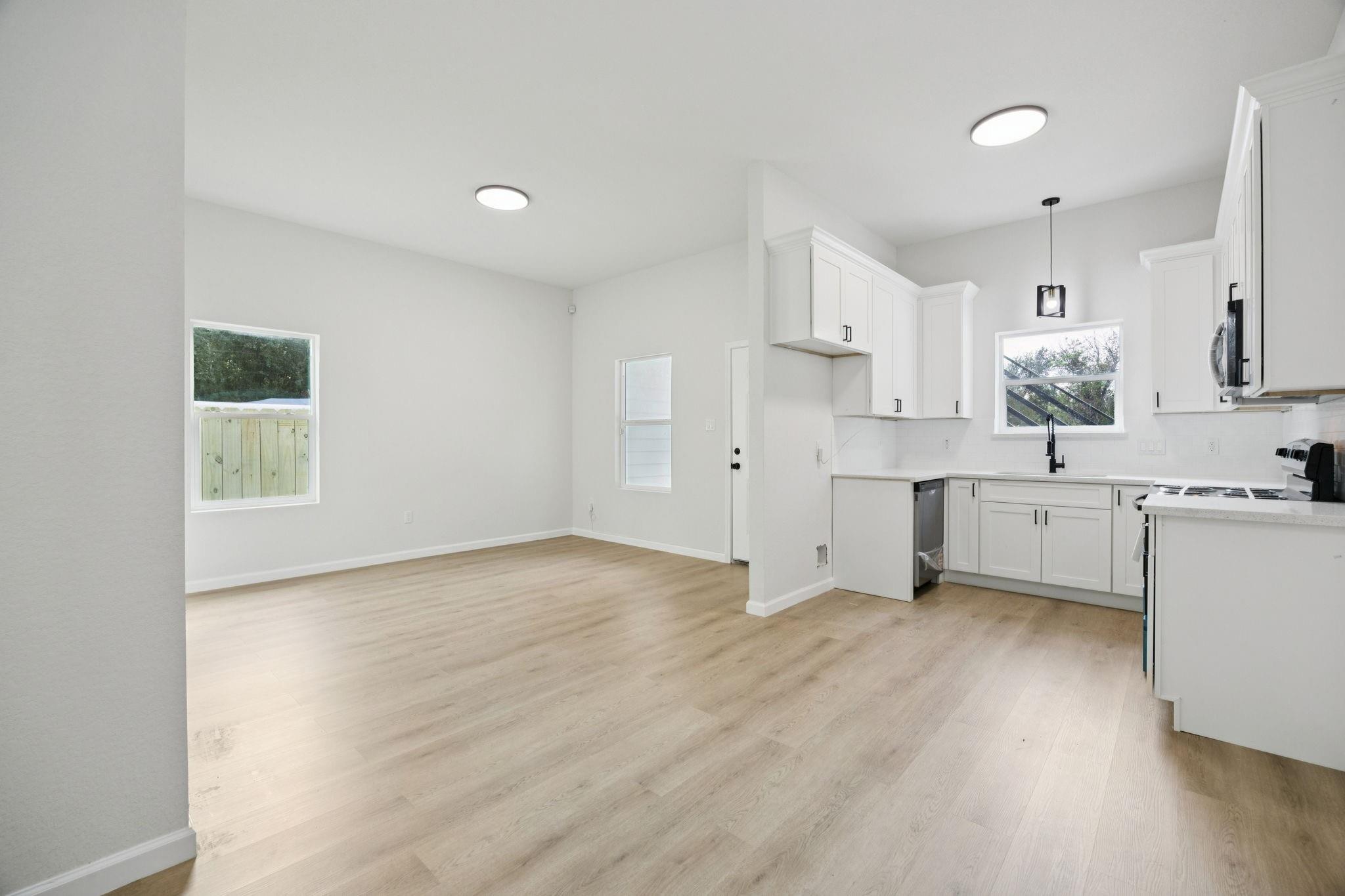 422 New Hampshire Street # B