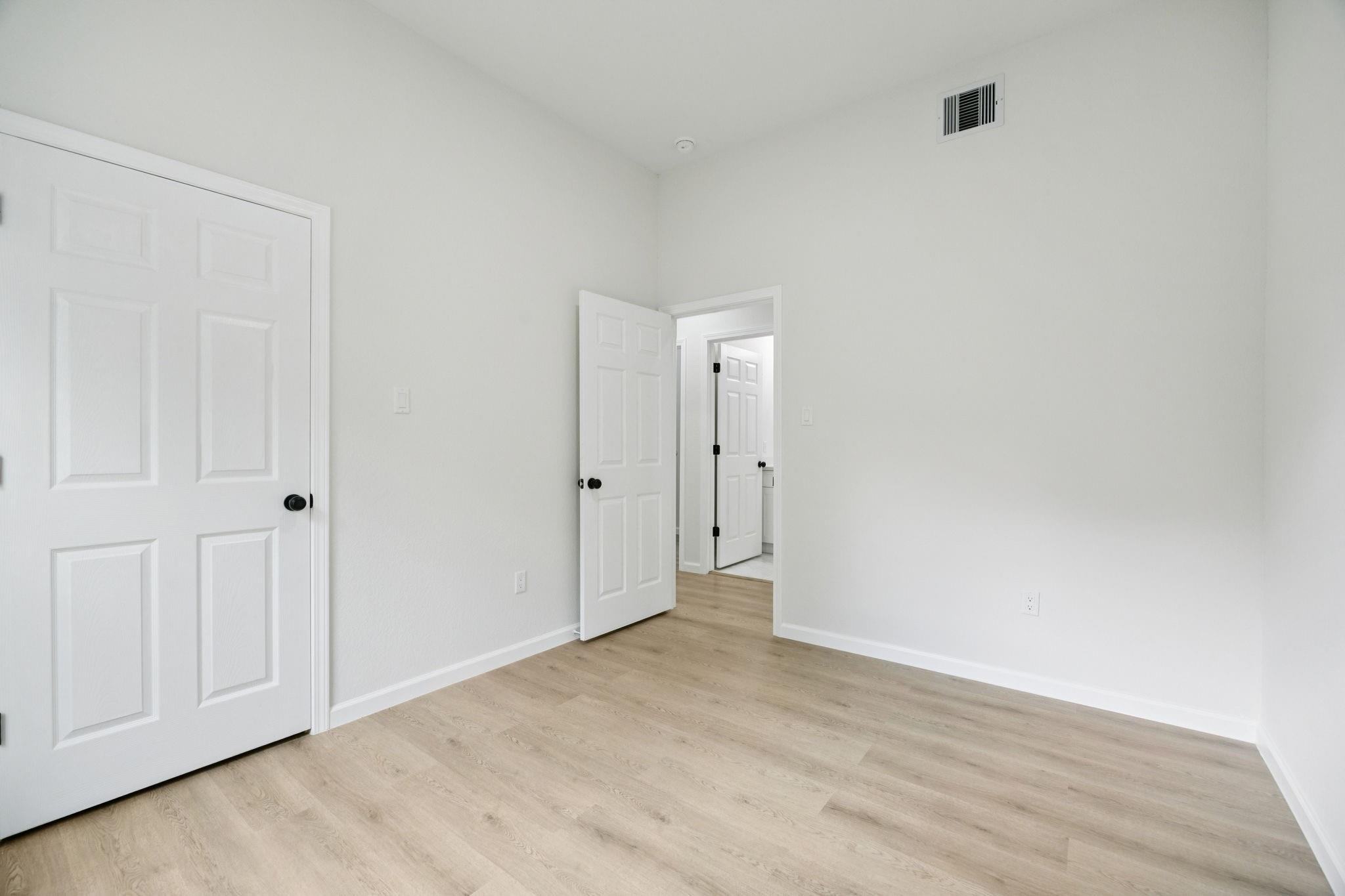 422 New Hampshire Street # B