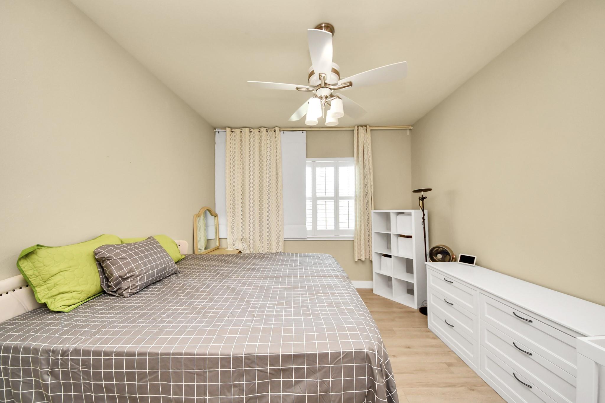 10342 Solitaire Circle