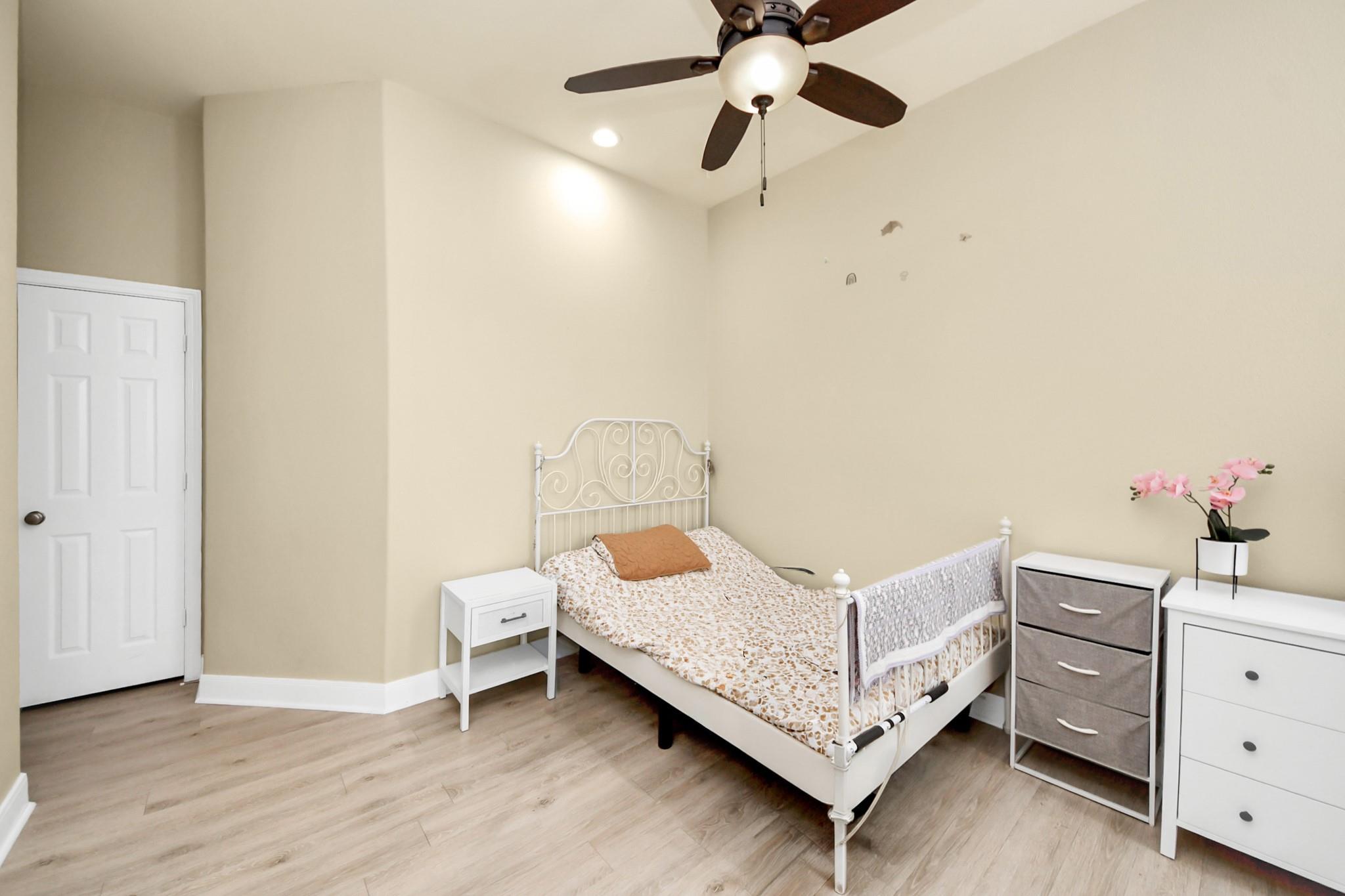 10342 Solitaire Circle