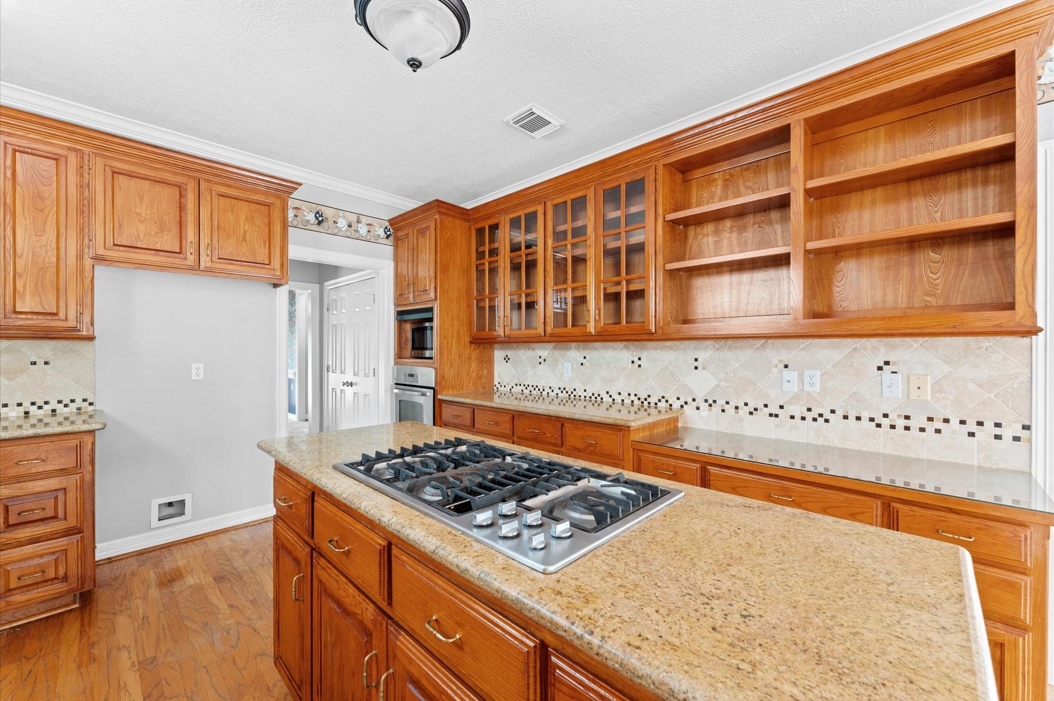 4414 Riverside Oaks Drive