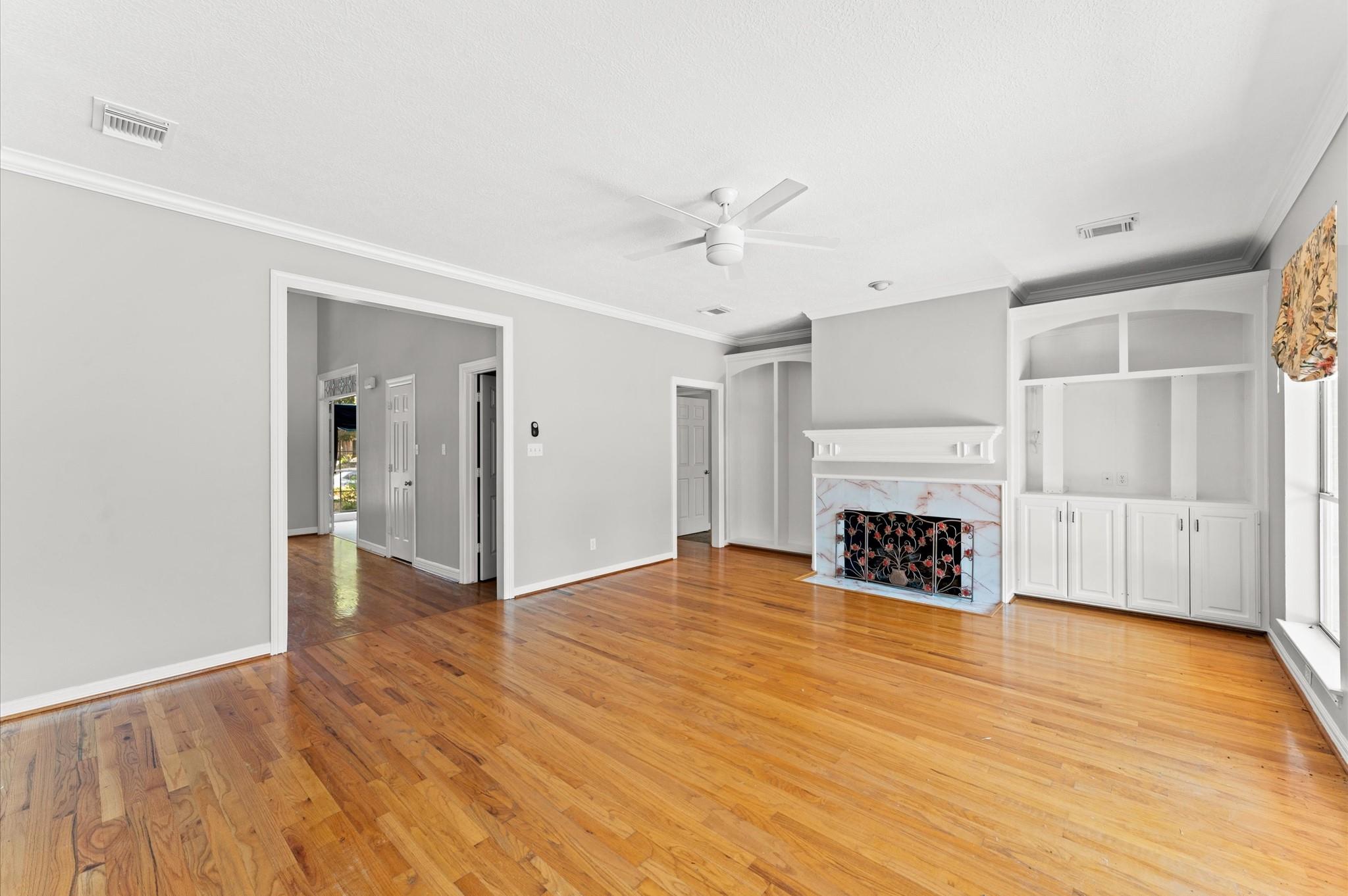 4414 Riverside Oaks Drive