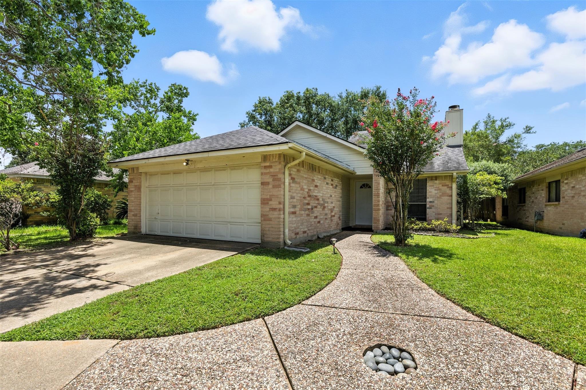 20115 Beechview Lane