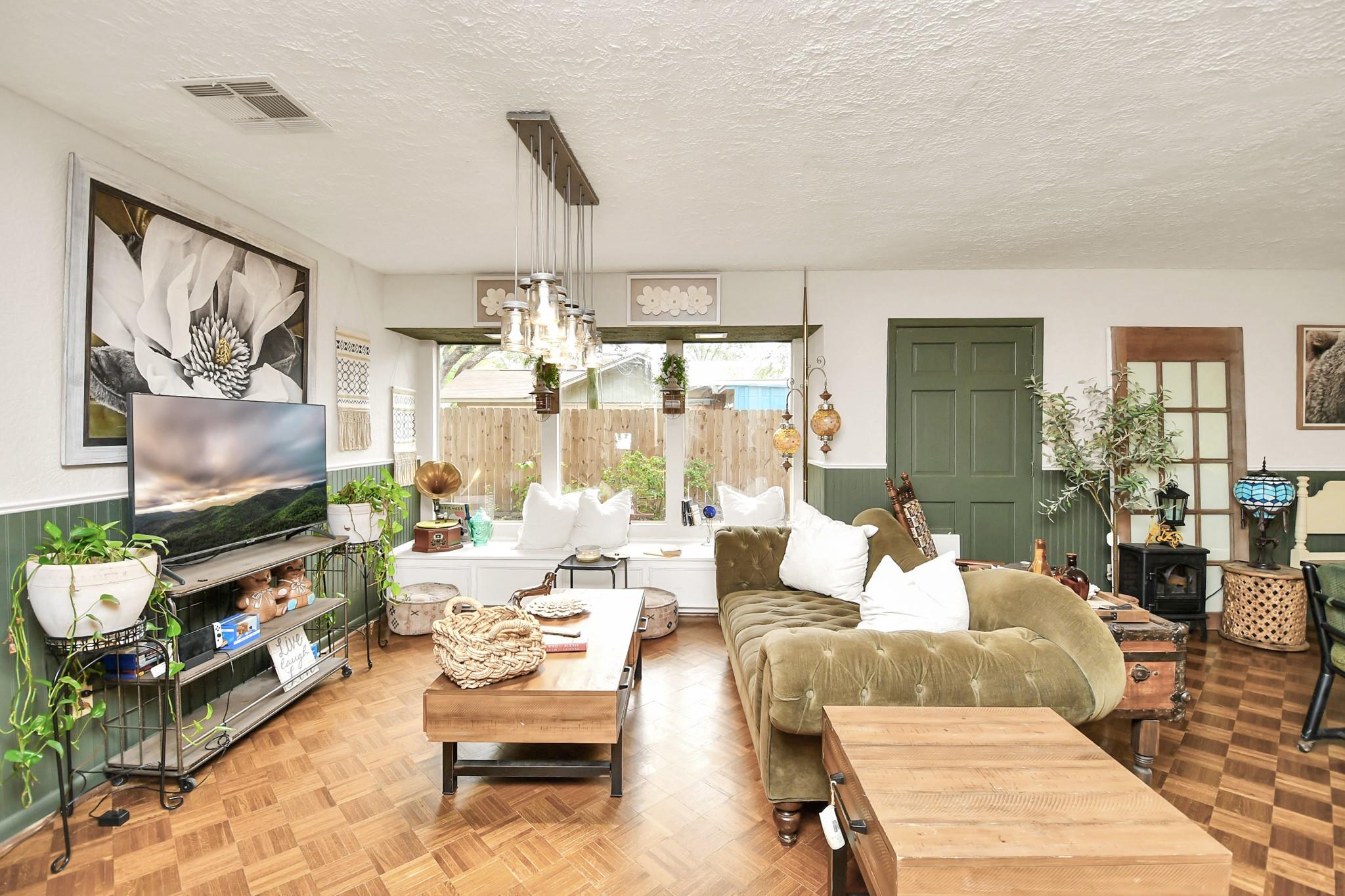 1503 Woodlawn Street