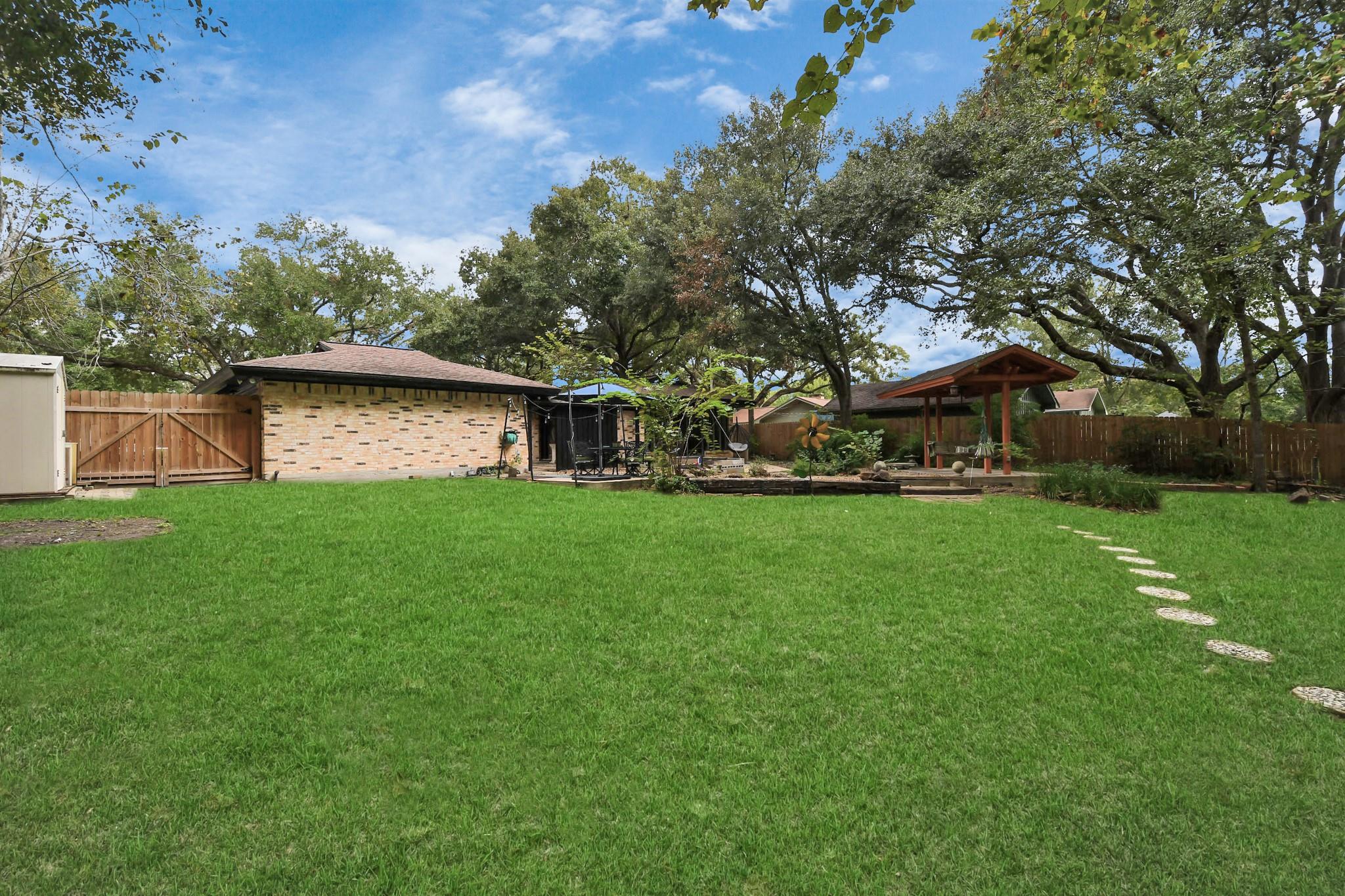 1503 Woodlawn Street