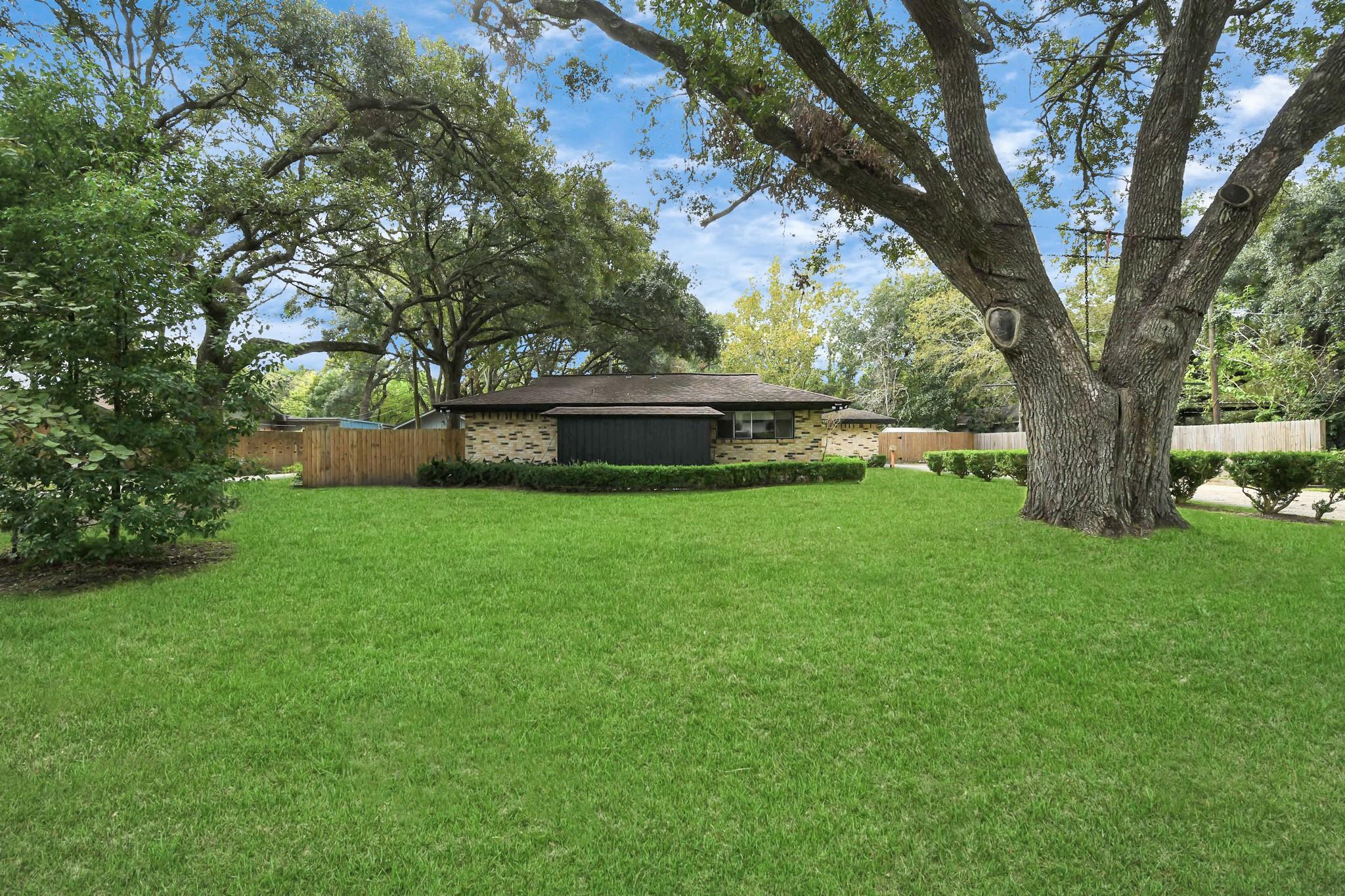 1503 Woodlawn Street