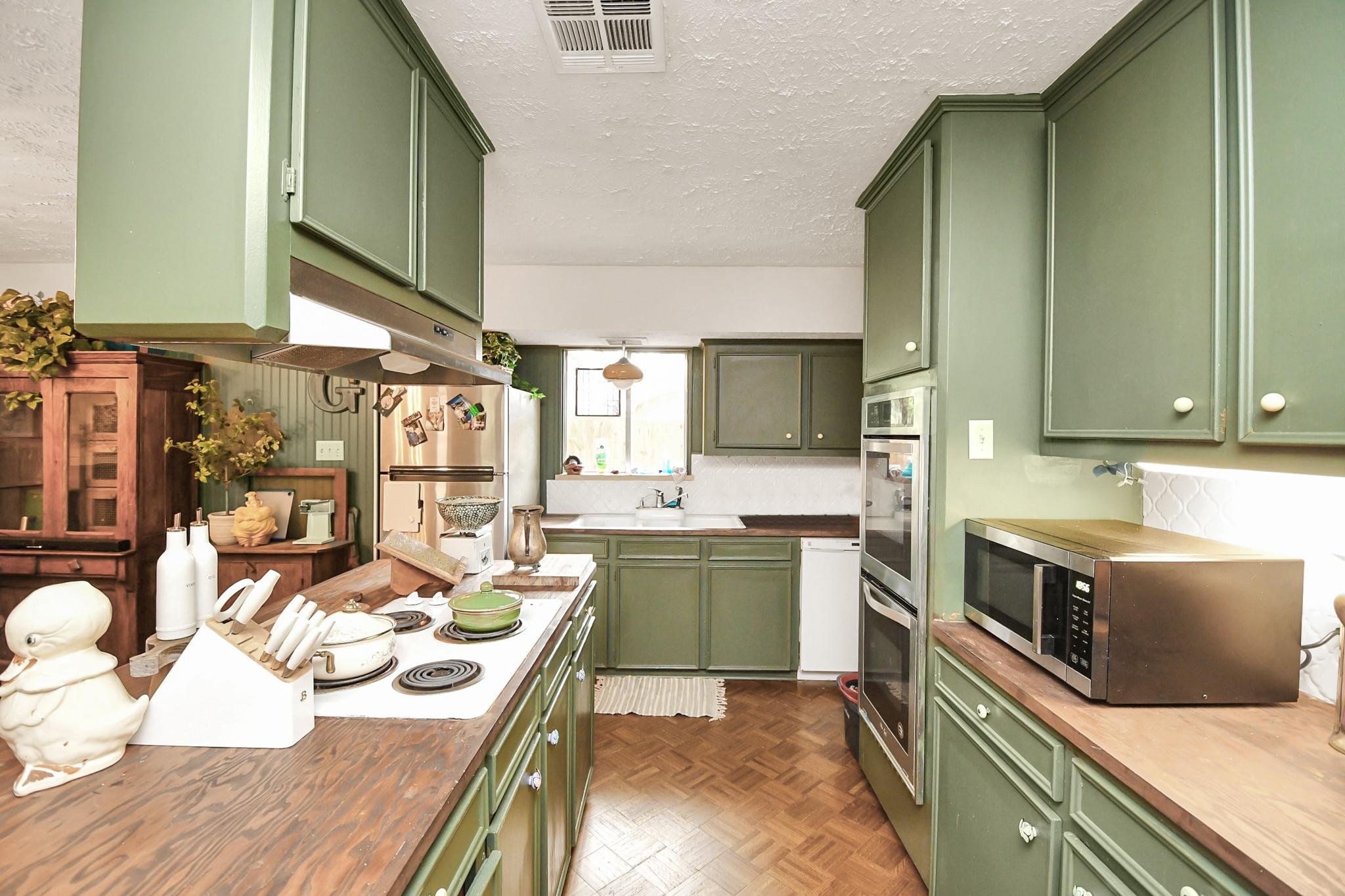 1503 Woodlawn Street