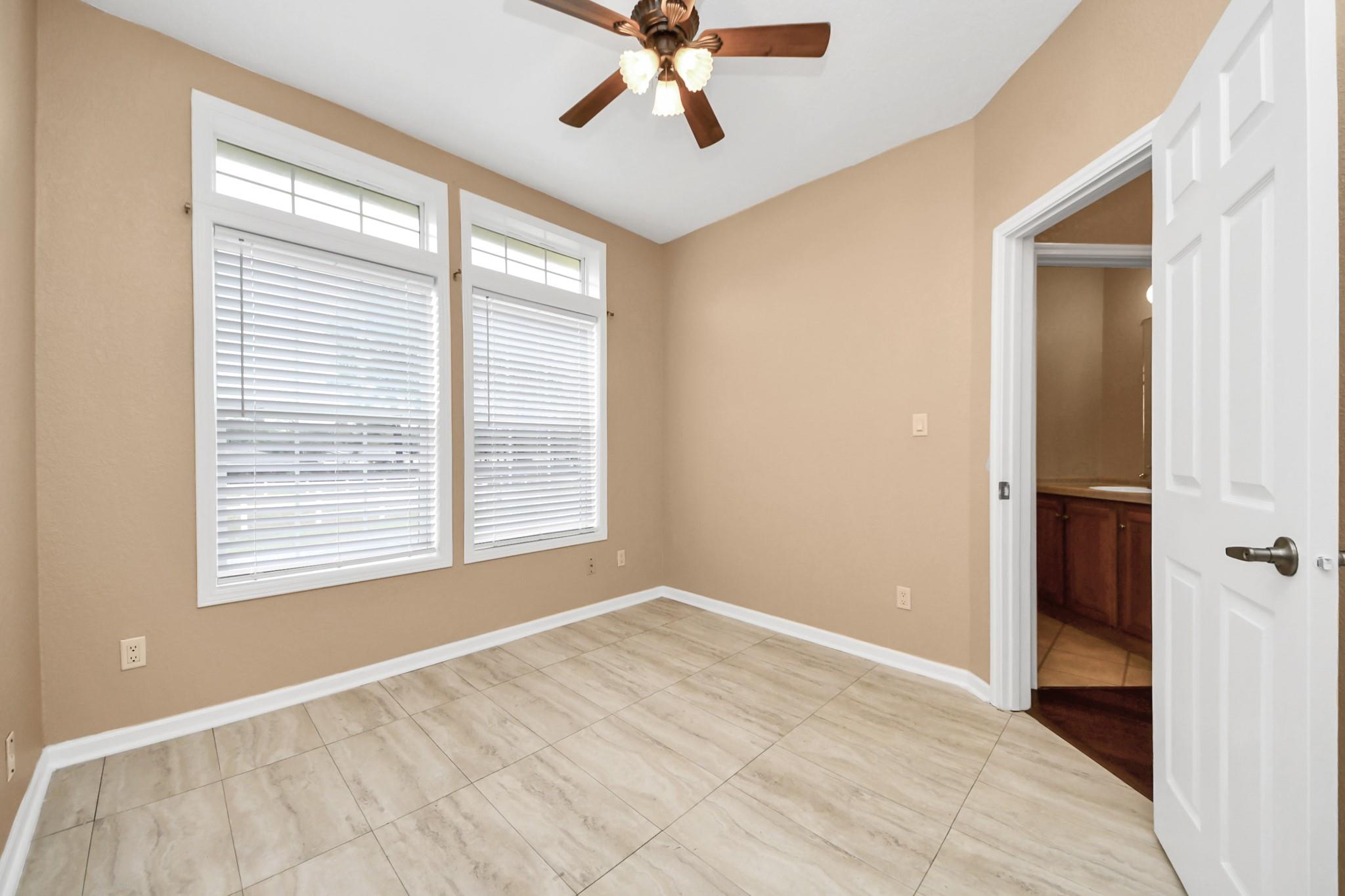 27161 Remington Forest E