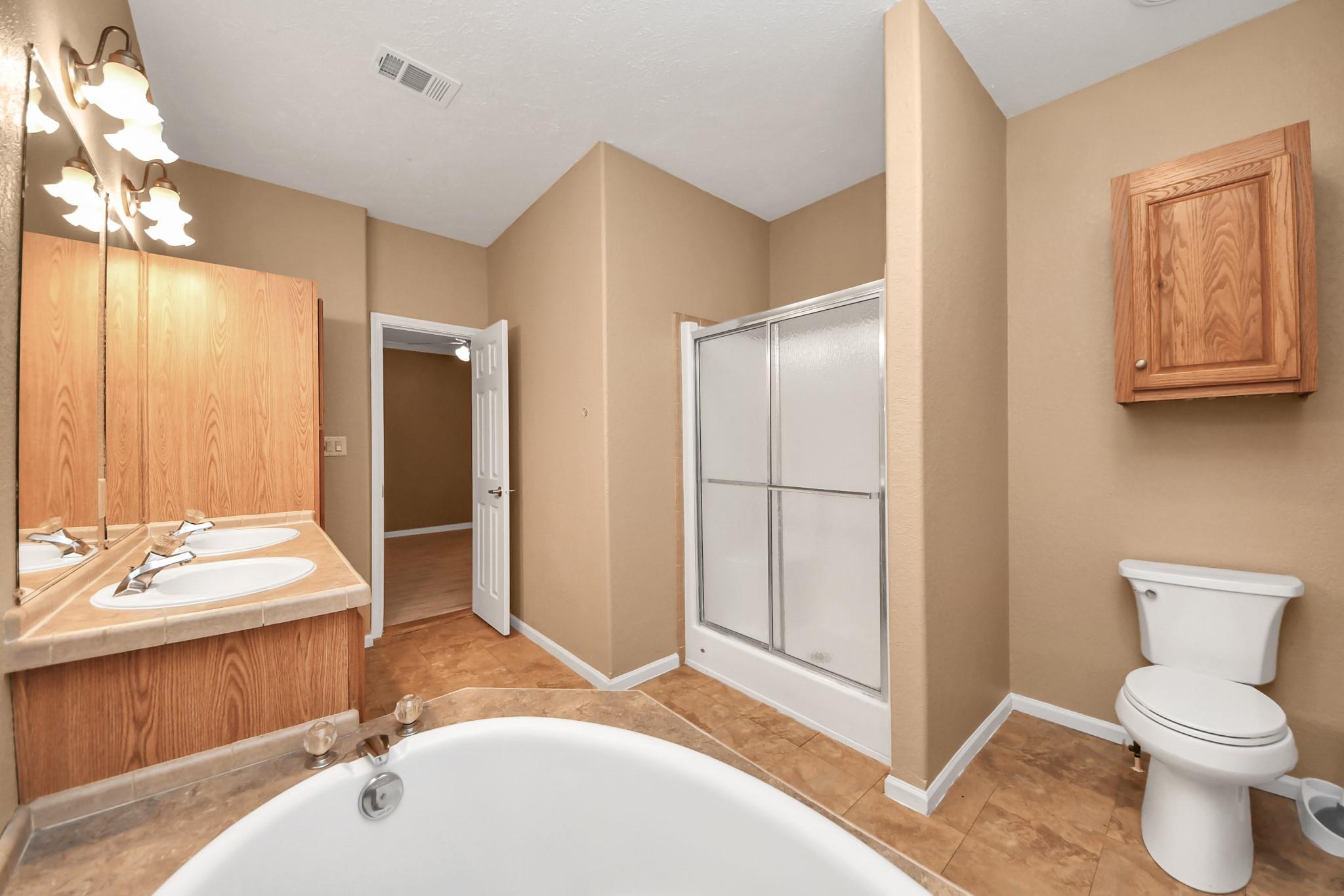 27161 Remington Forest E