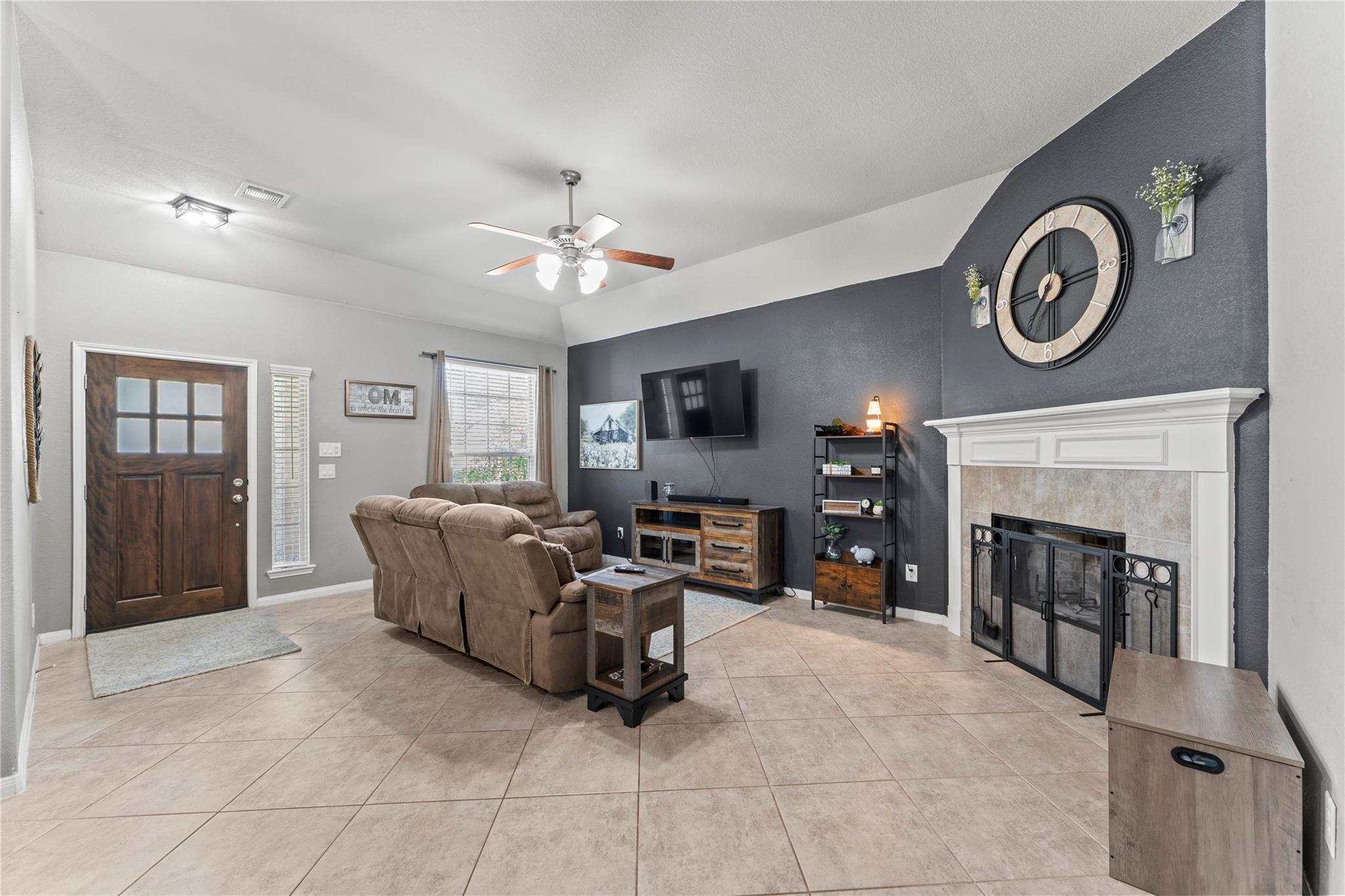 12942 Shady Grove Lane, Montgomery