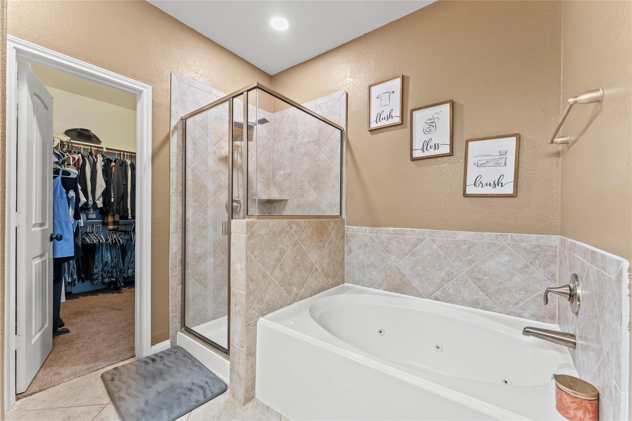 12942 Shady Grove Lane, Montgomery