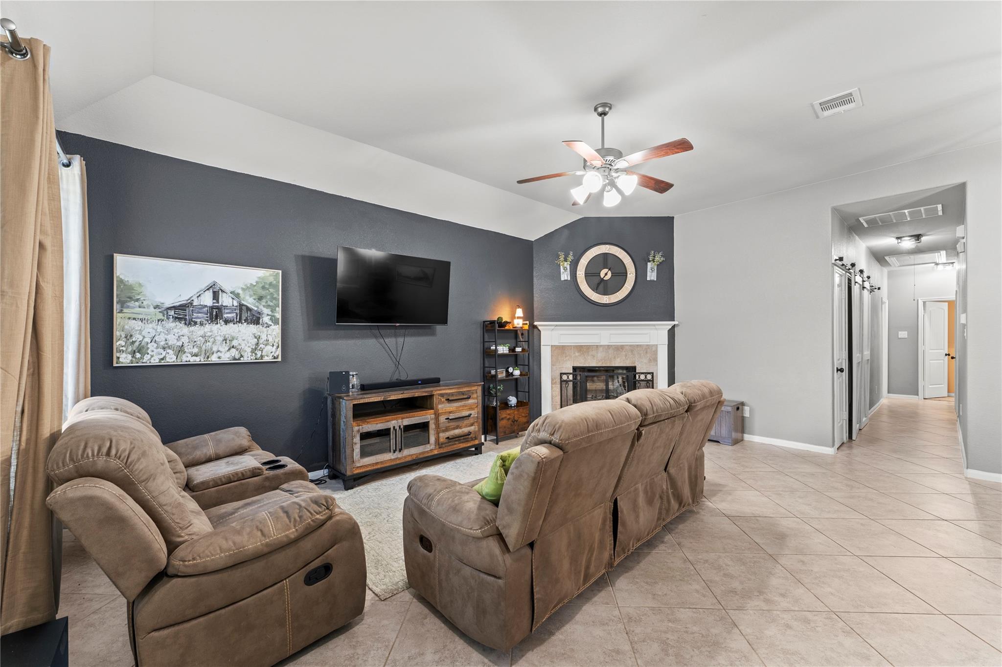 12942 Shady Grove Lane, Montgomery